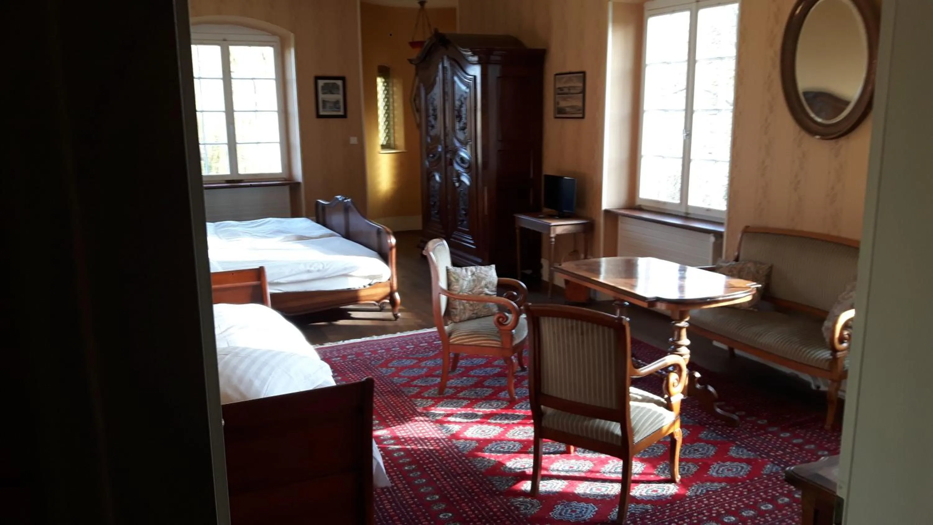 Photo of the whole room, Bed in Château De Werde