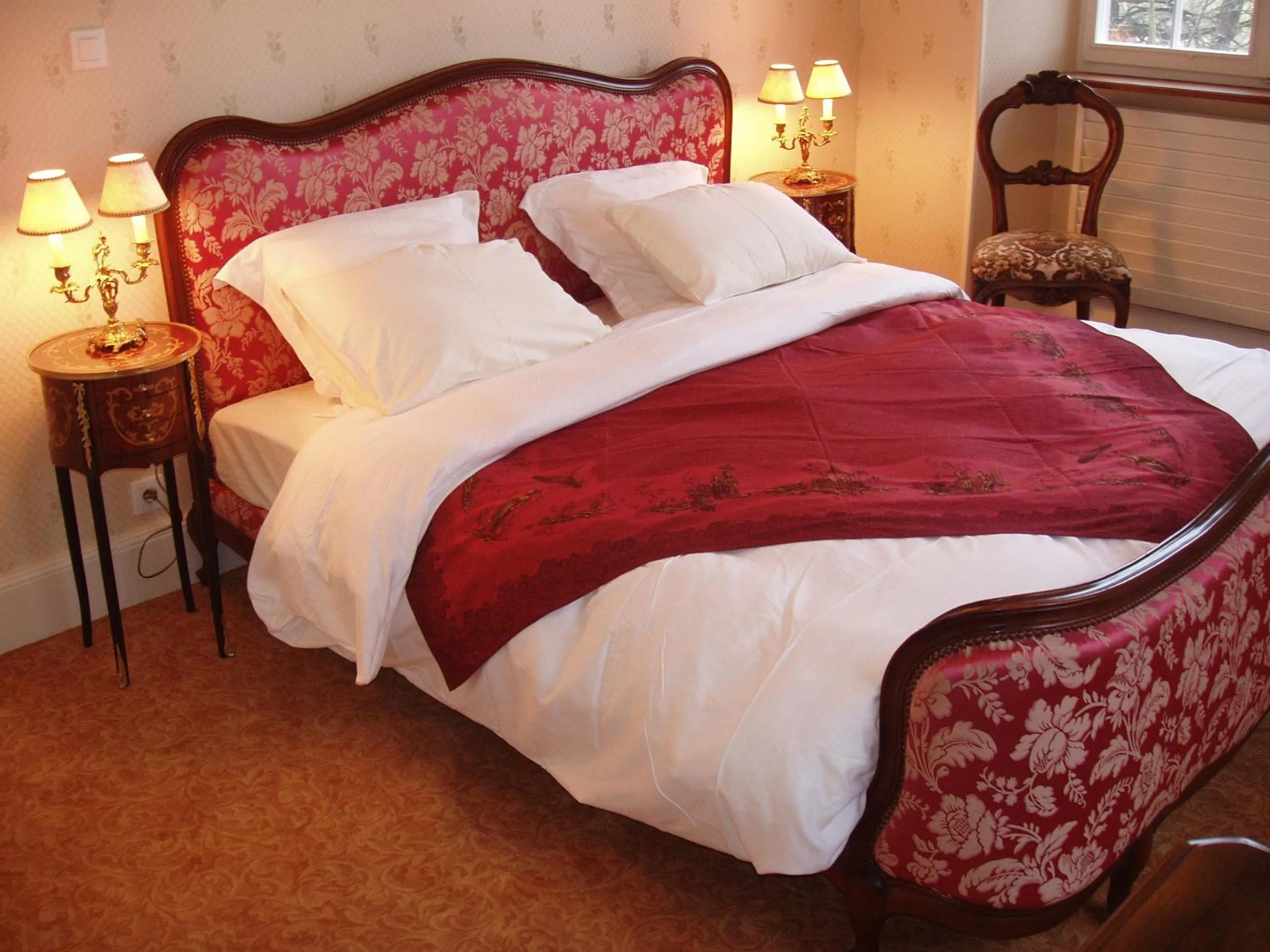 Photo of the whole room, Bed in Château De Werde