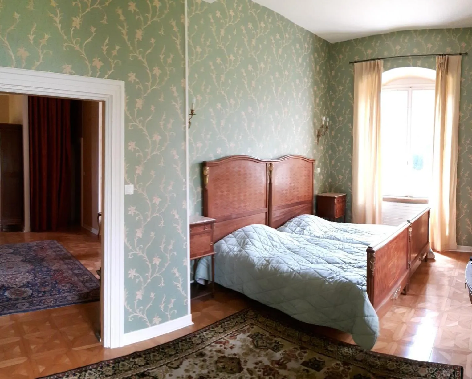 Photo of the whole room, Bed in Château De Werde