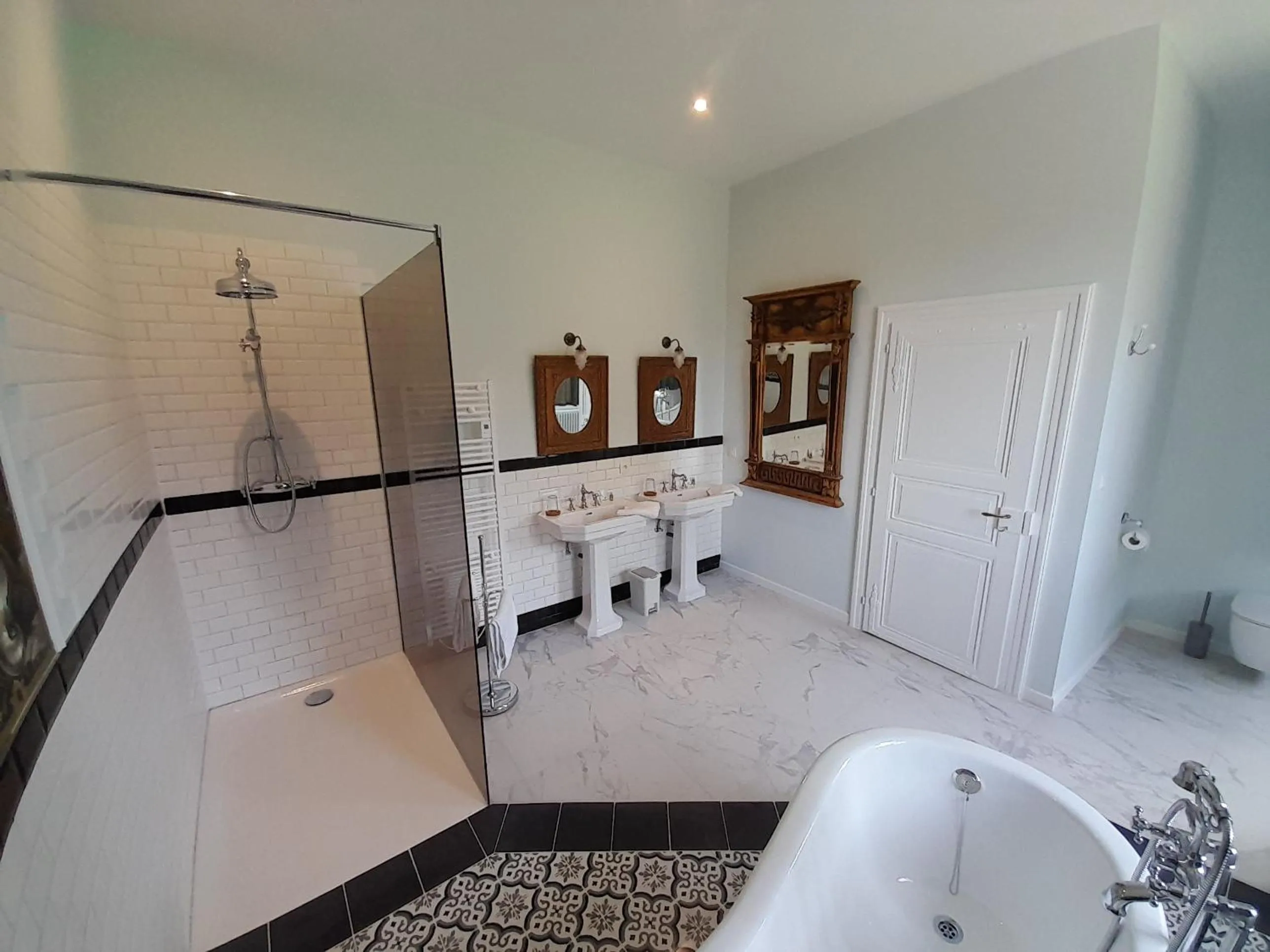 Bathroom in Château De Werde