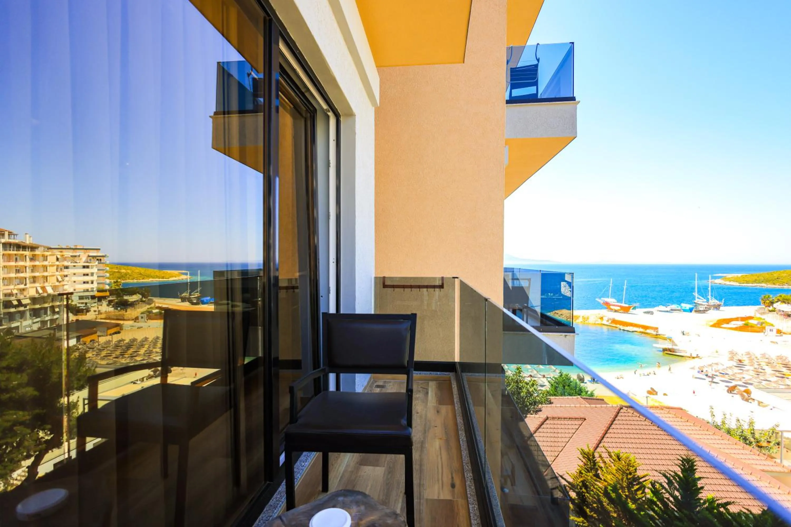 Balcony/Terrace in Hotel Apollon Sarande