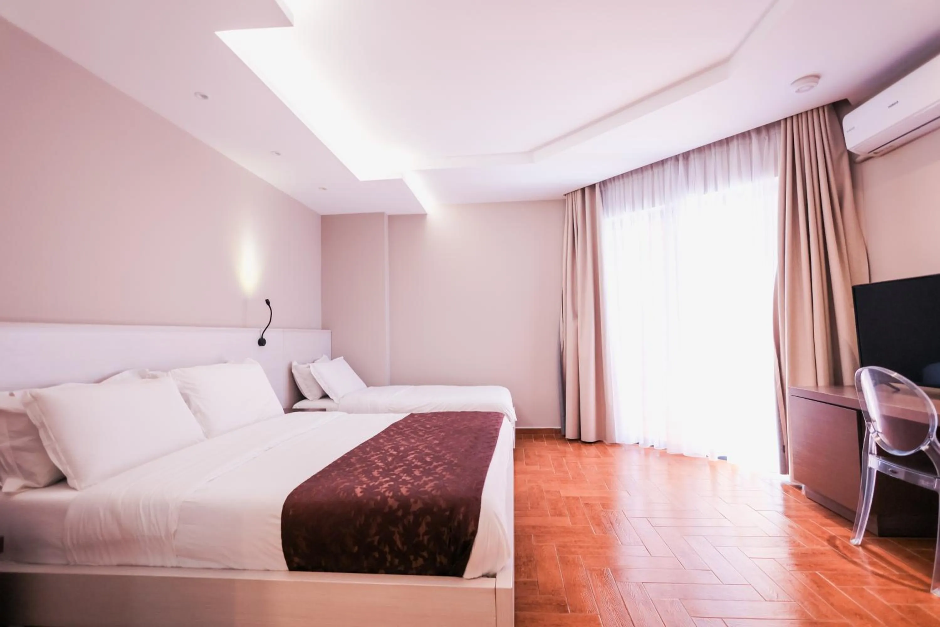 Bedroom, Bed in Hotel Apollon Sarande