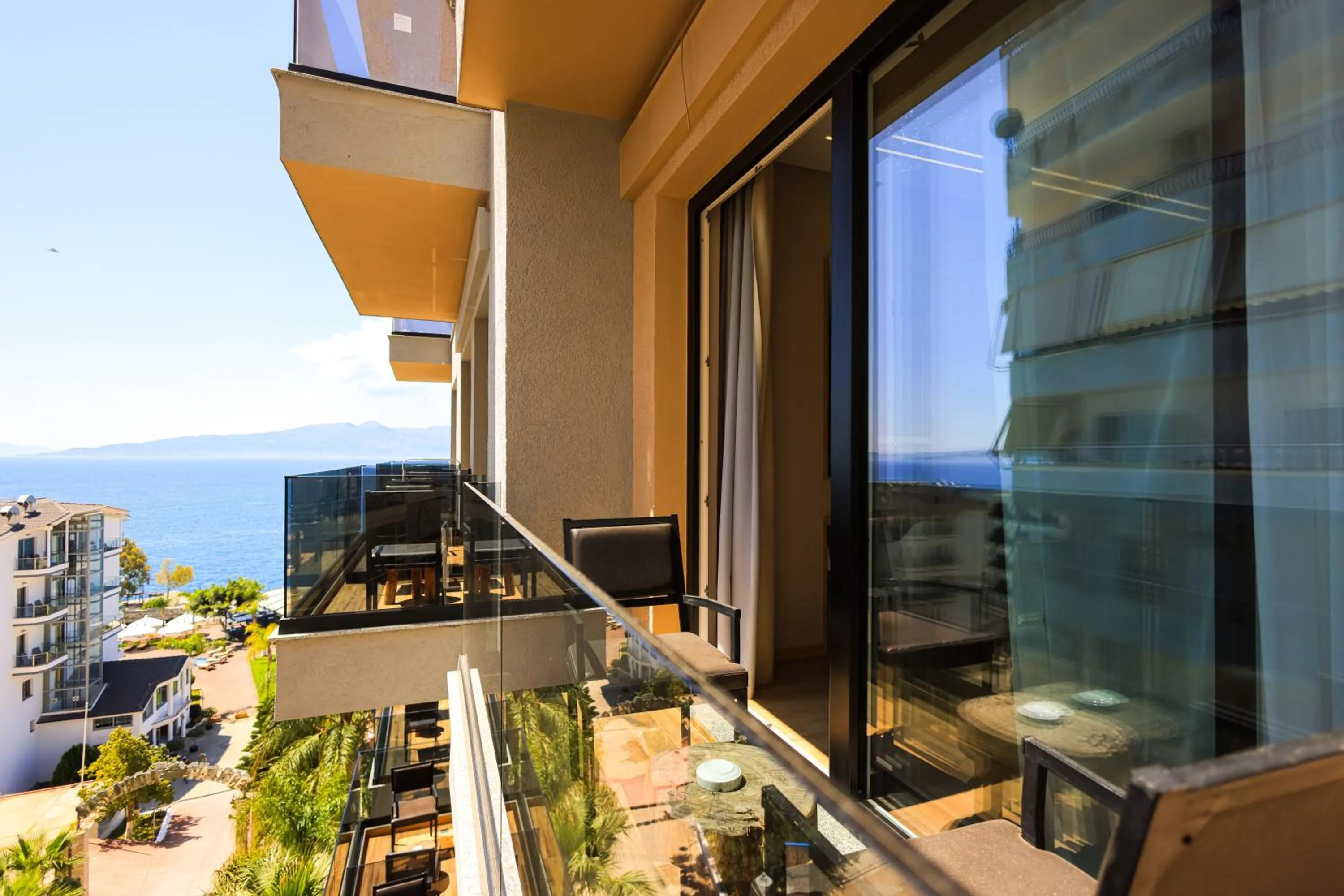 Balcony/Terrace in Hotel Apollon Sarande