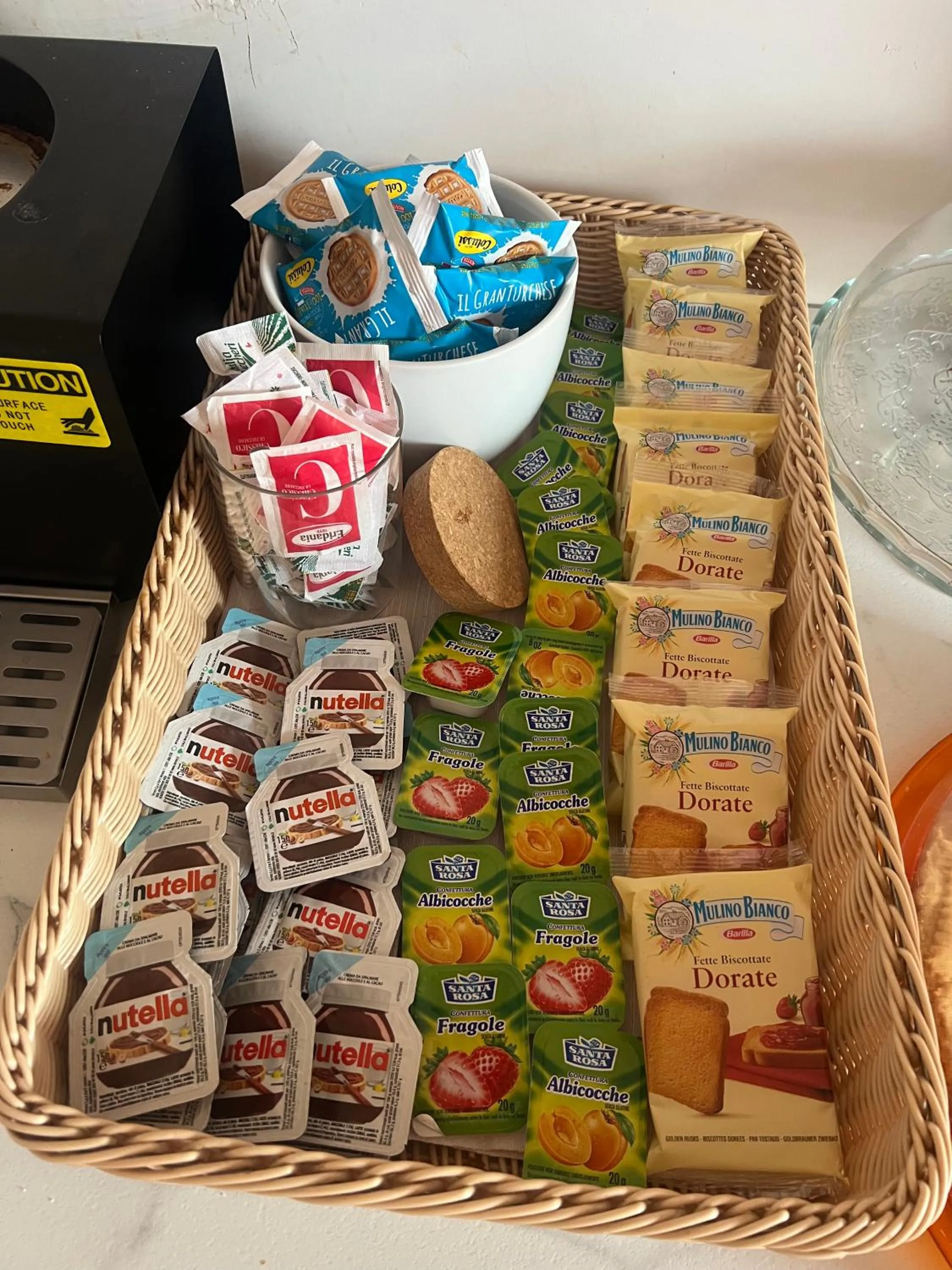 Breakfast in Minerva Monks Inn