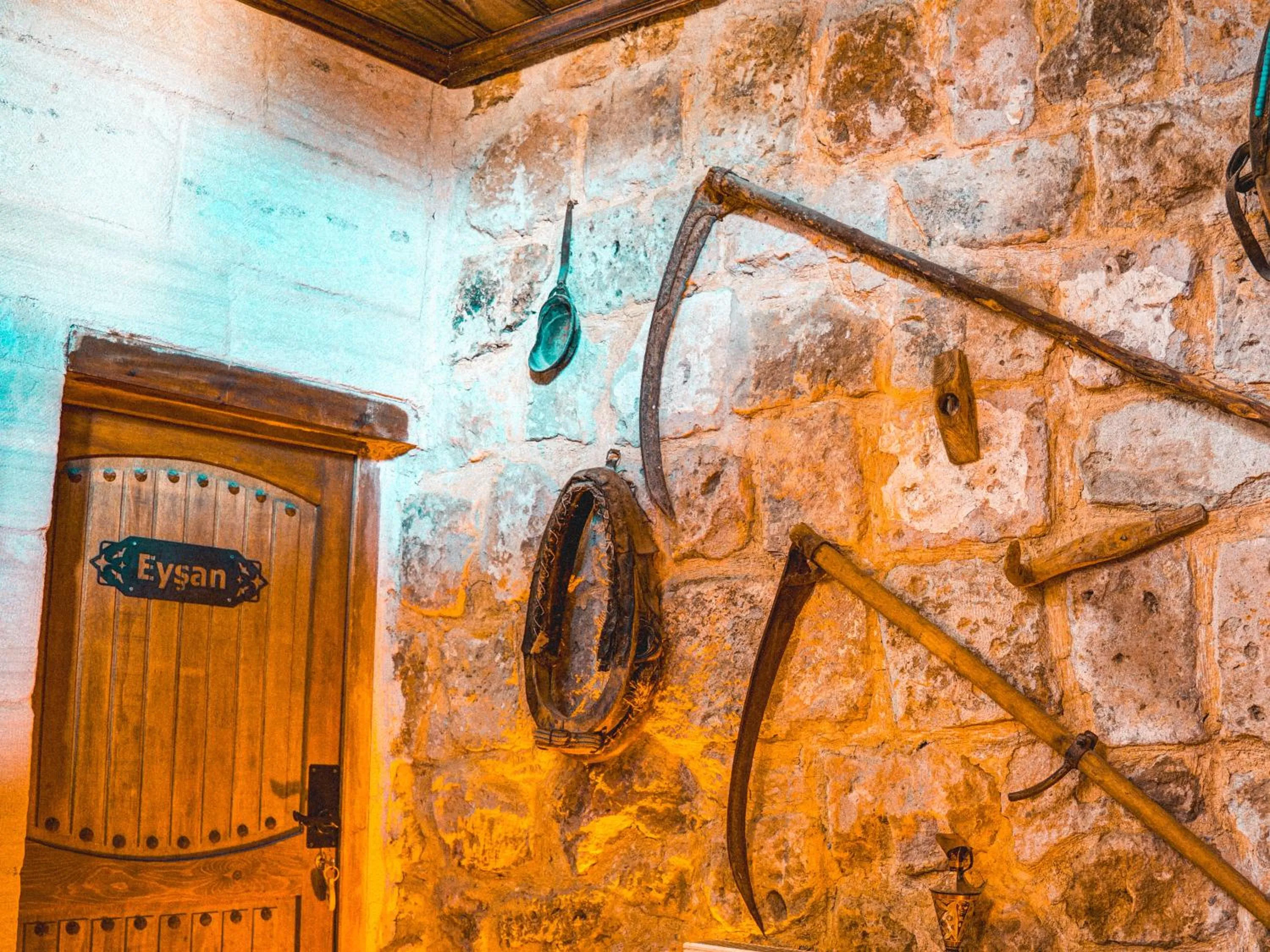 Decorative detail in Mahperi Cappadocia Cave