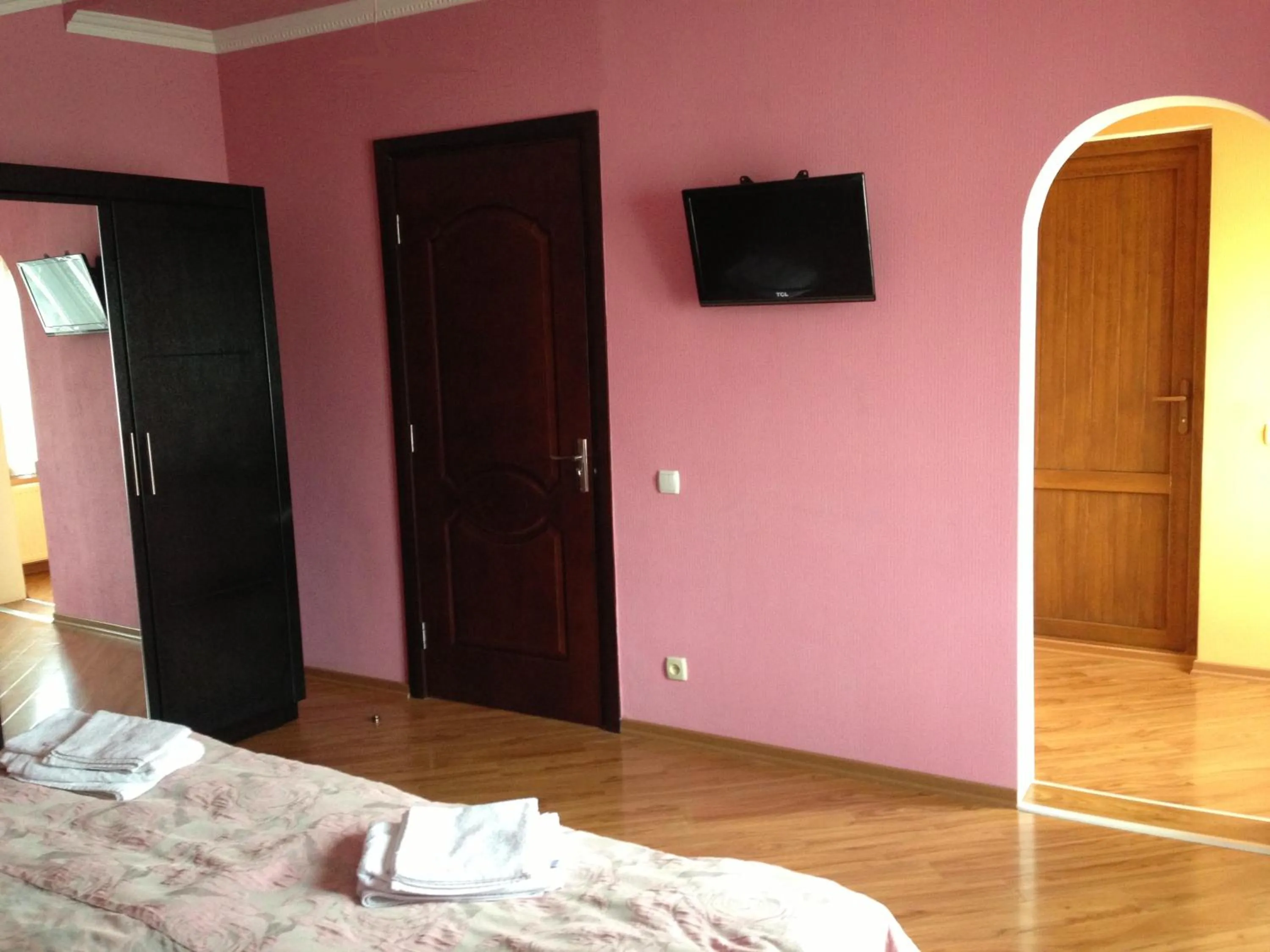 Other, Bed in Hotel Isaka