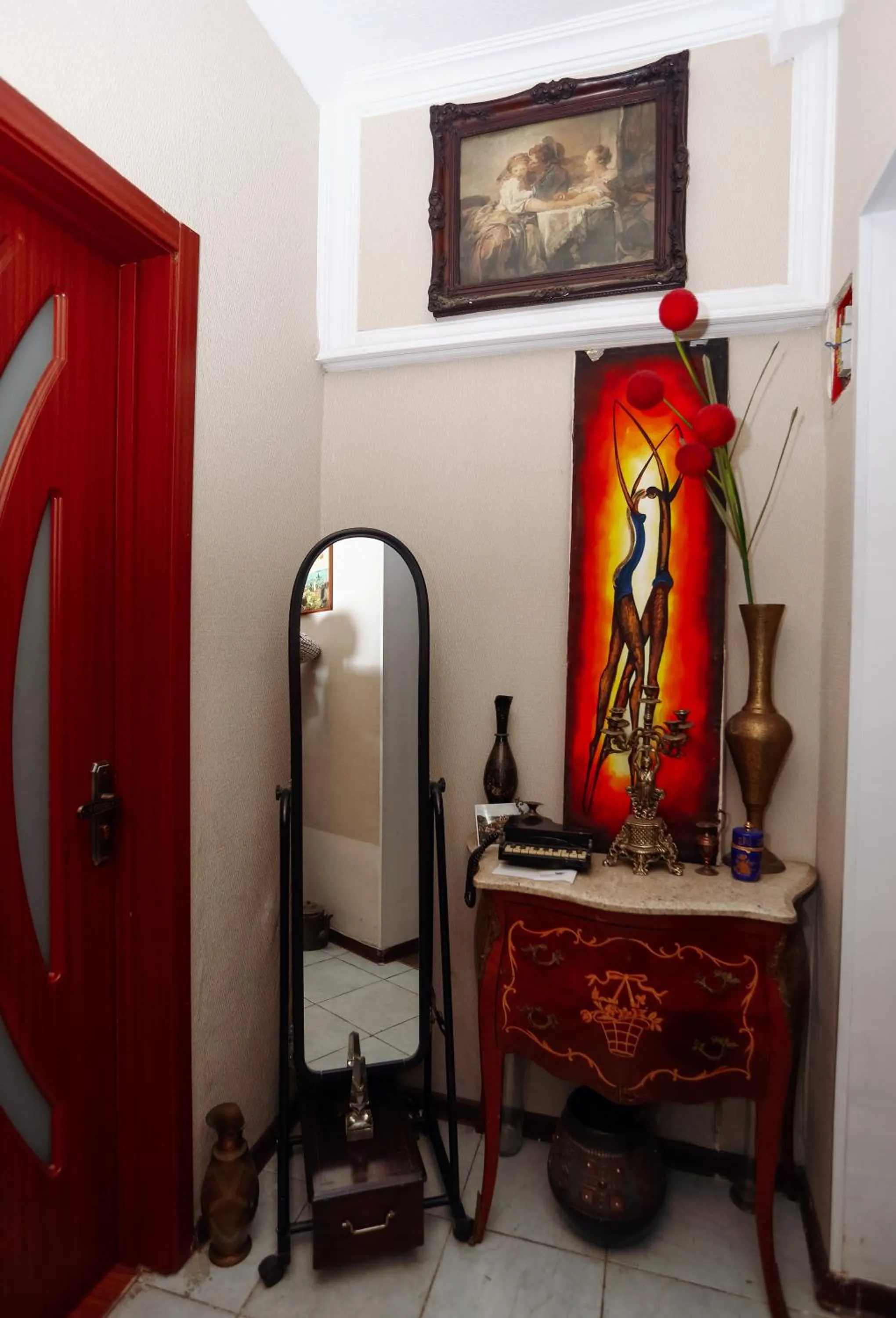 Decorative detail in Hotel Isaka