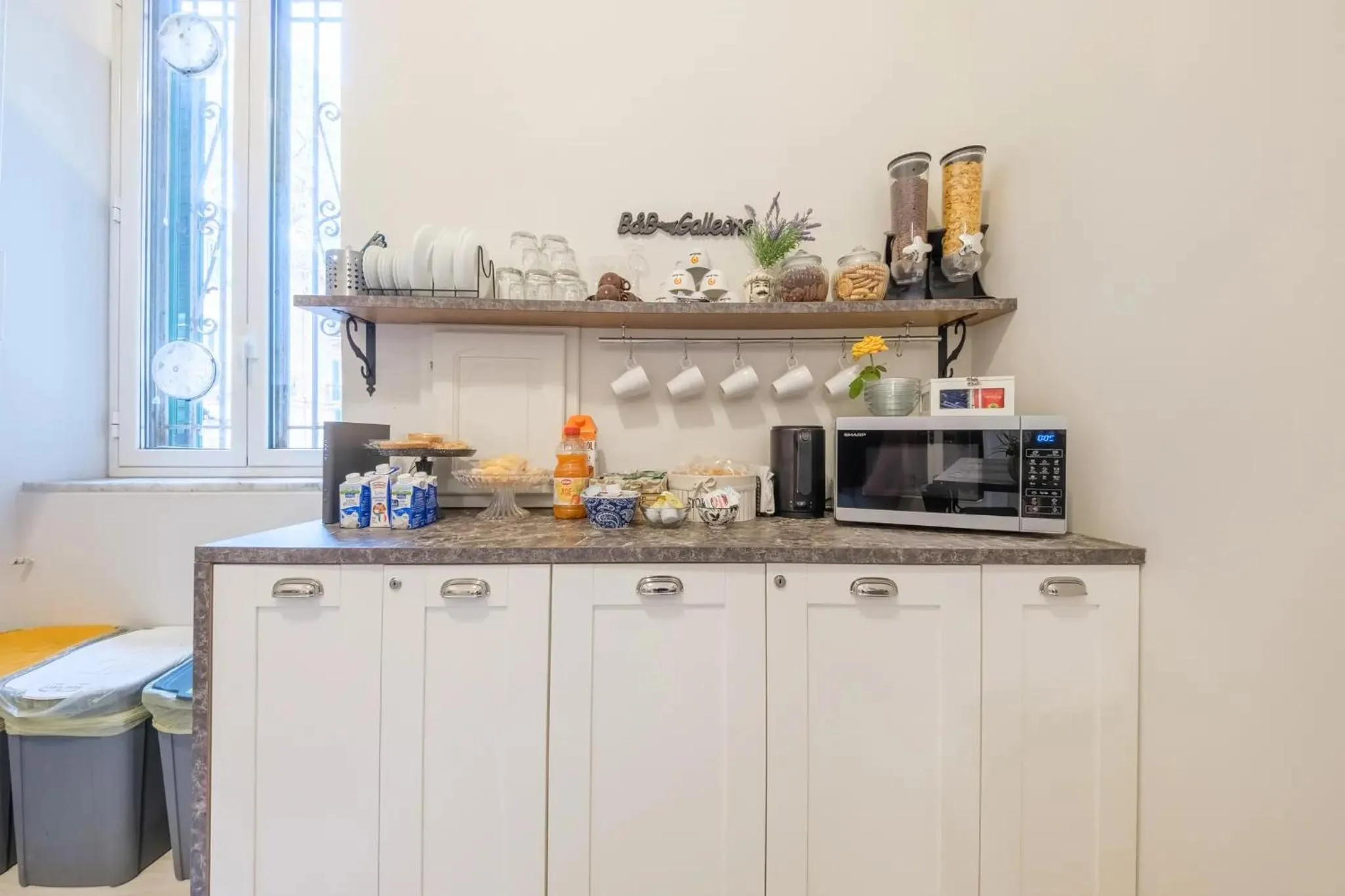 Communal kitchen in Il galleone