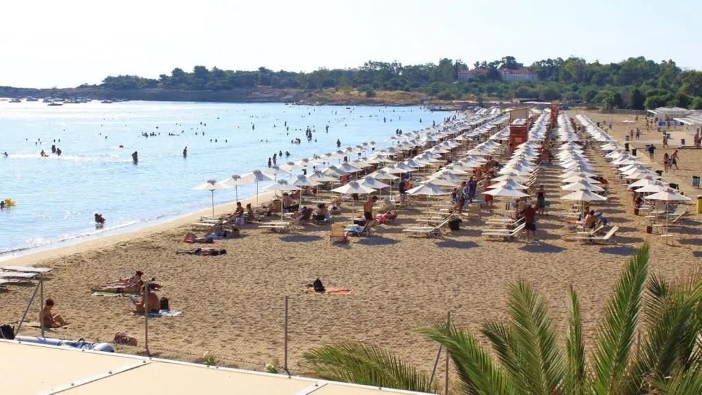 Beach in Minavra Hotel