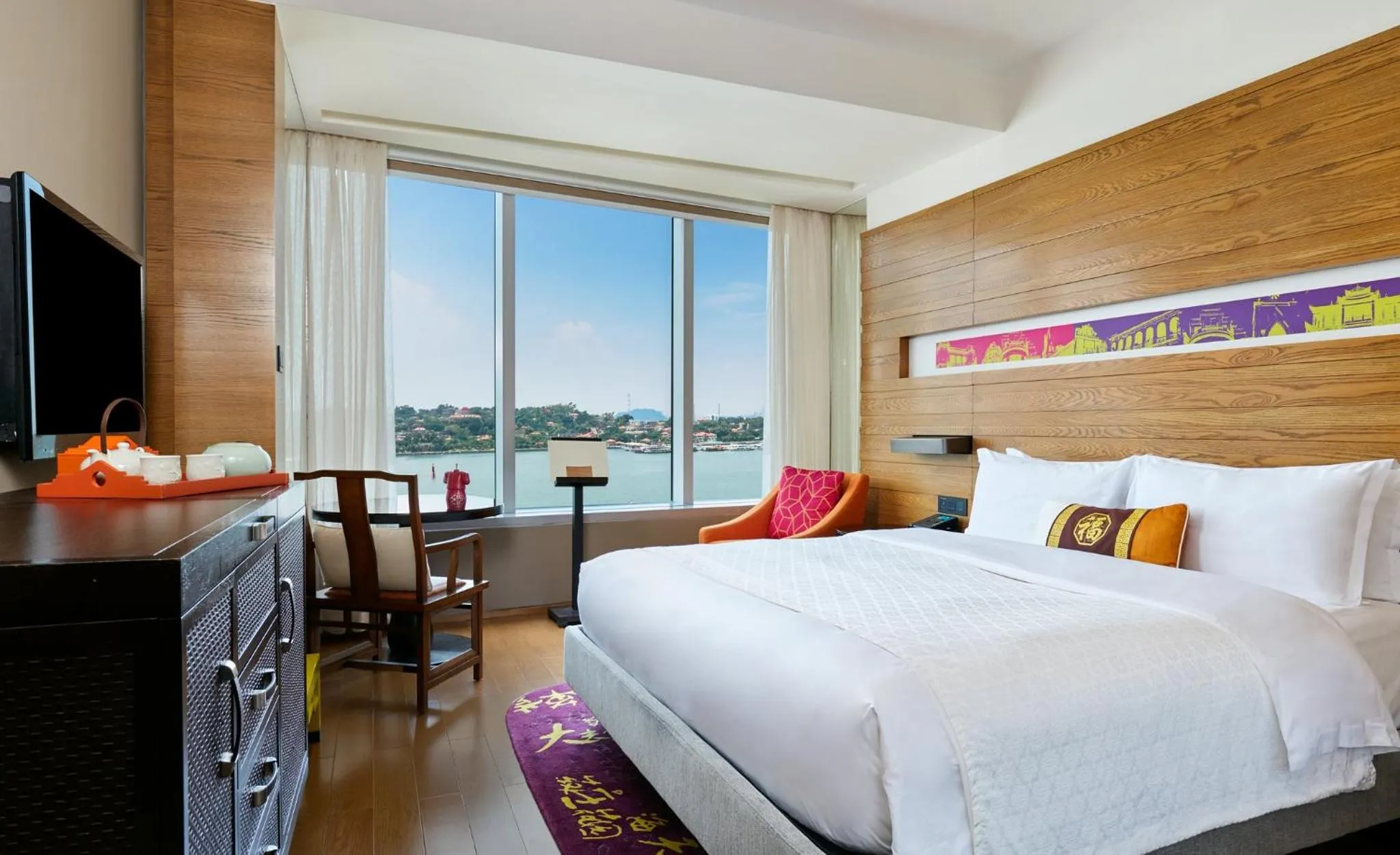 Photo of the whole room, Bed in Hotel Indigo Xiamen Harbour by IHG