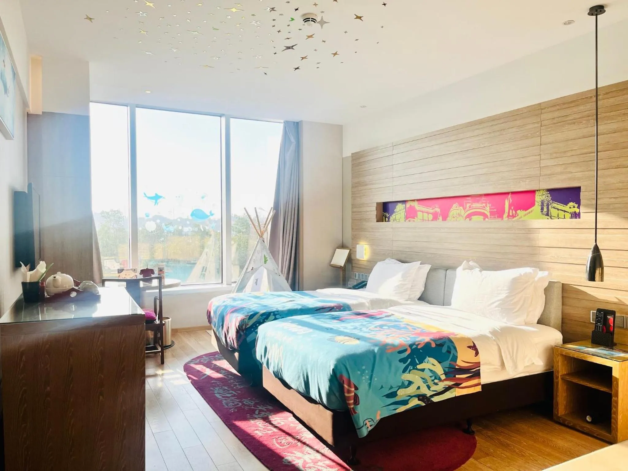 Photo of the whole room, Bed in Hotel Indigo Xiamen Harbour by IHG