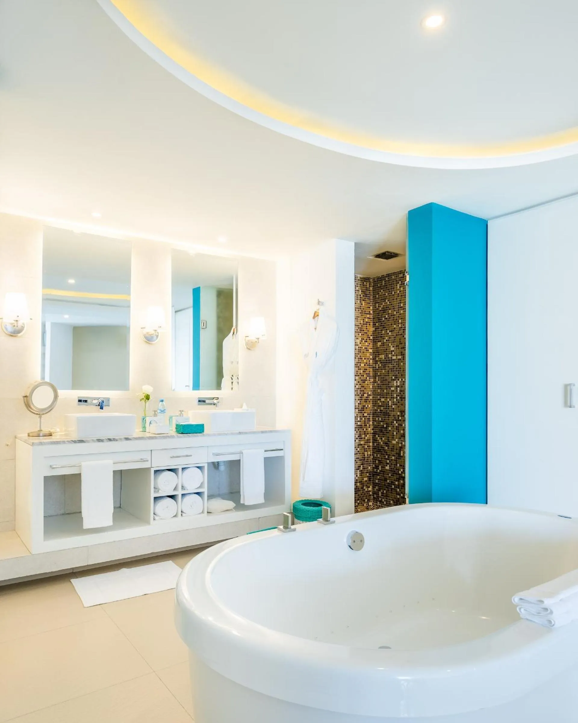 Bathroom in Margaritaville Island Reserve Riviera Cancún - A Karisma All-Inclusive Experience for All