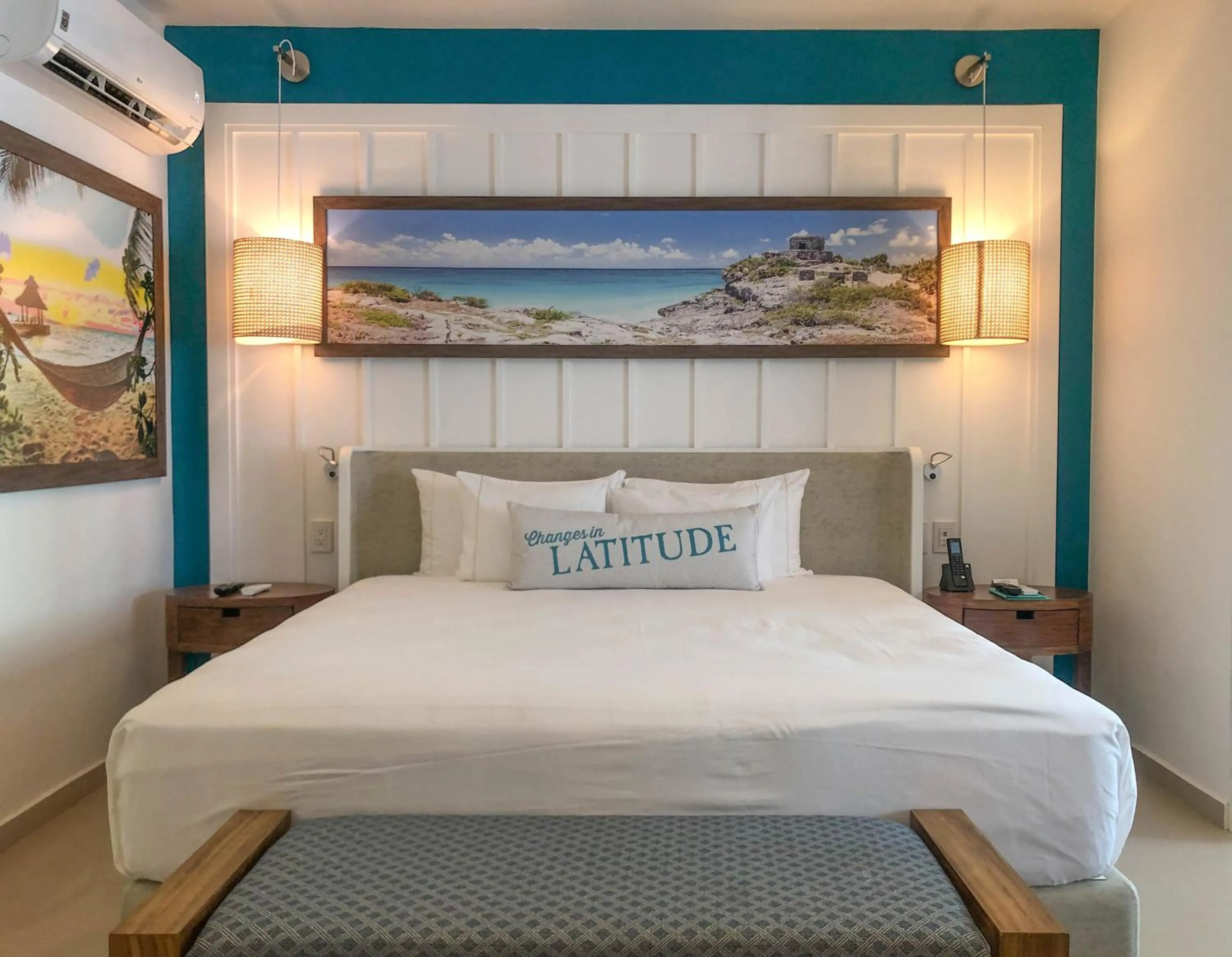 Bedroom, Bed in Margaritaville Island Reserve Riviera Cancún - A Karisma All-Inclusive Experience for All