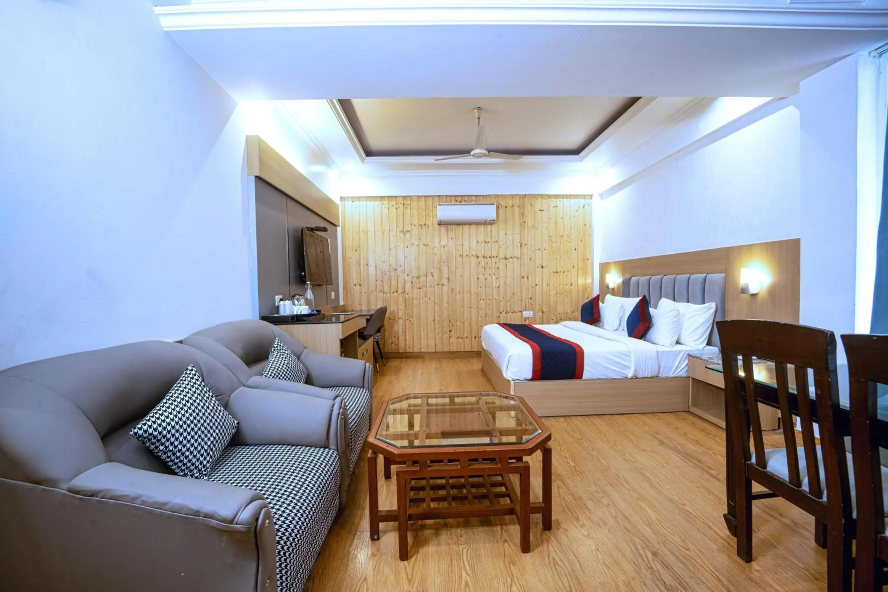 Bedroom, Bed in Grand Legacy Beacon, Dehradun