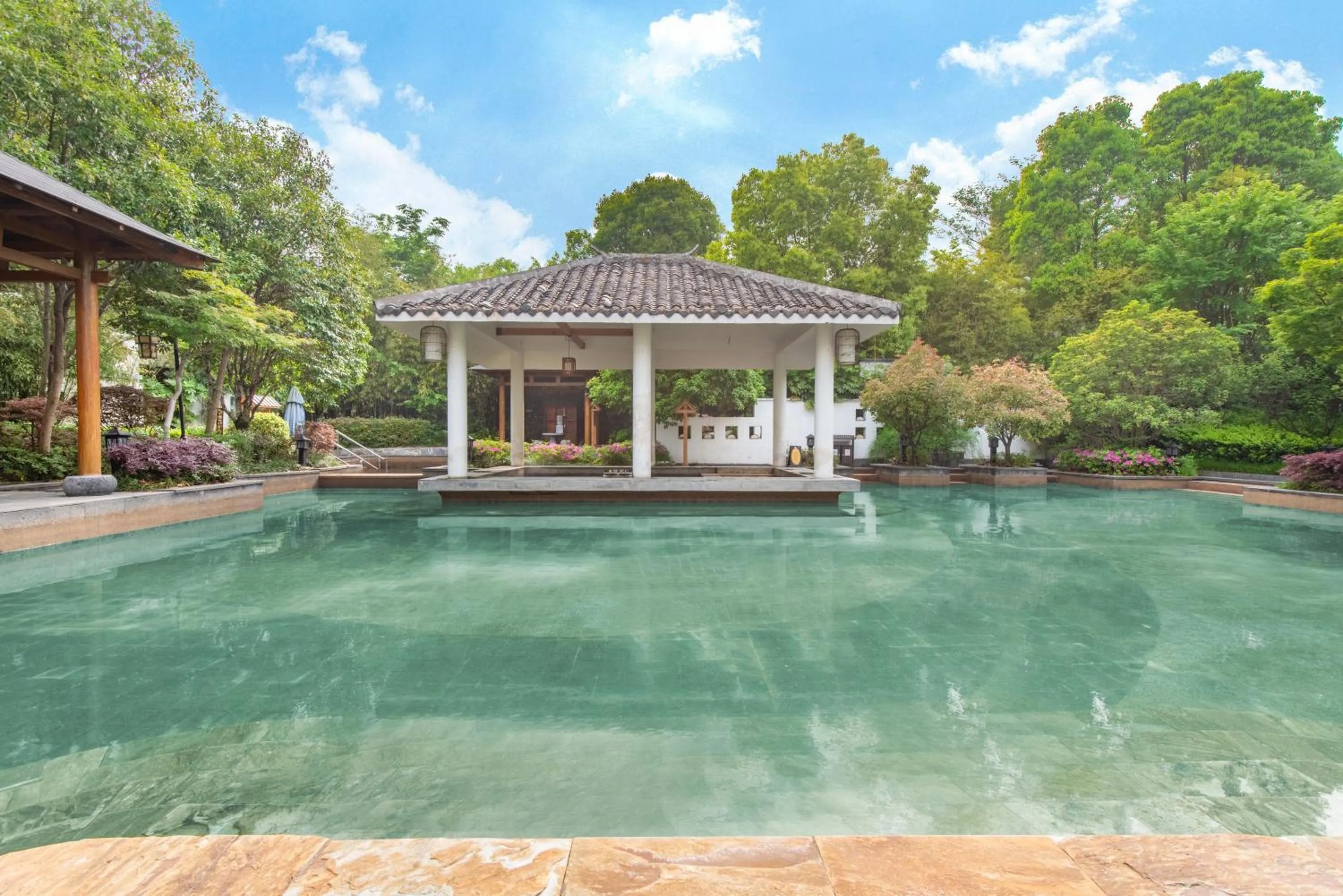 Nearby landmark in Holiday Inn Resort Chaohu Hot Spring by IHG