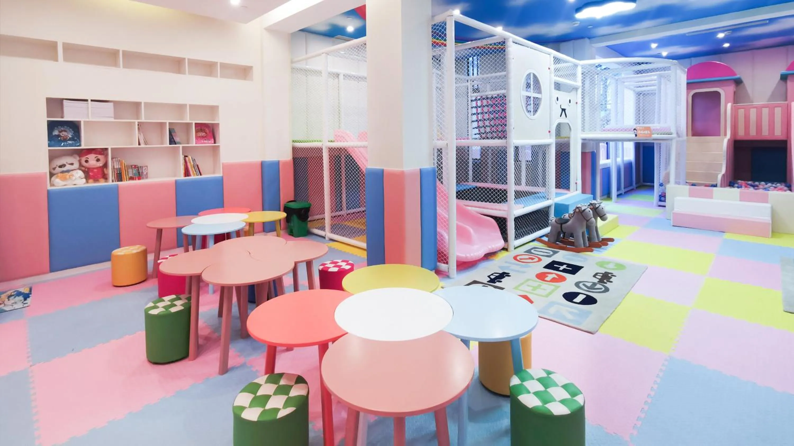 Area and facilities in Holiday Inn Resort Chaohu Hot Spring by IHG