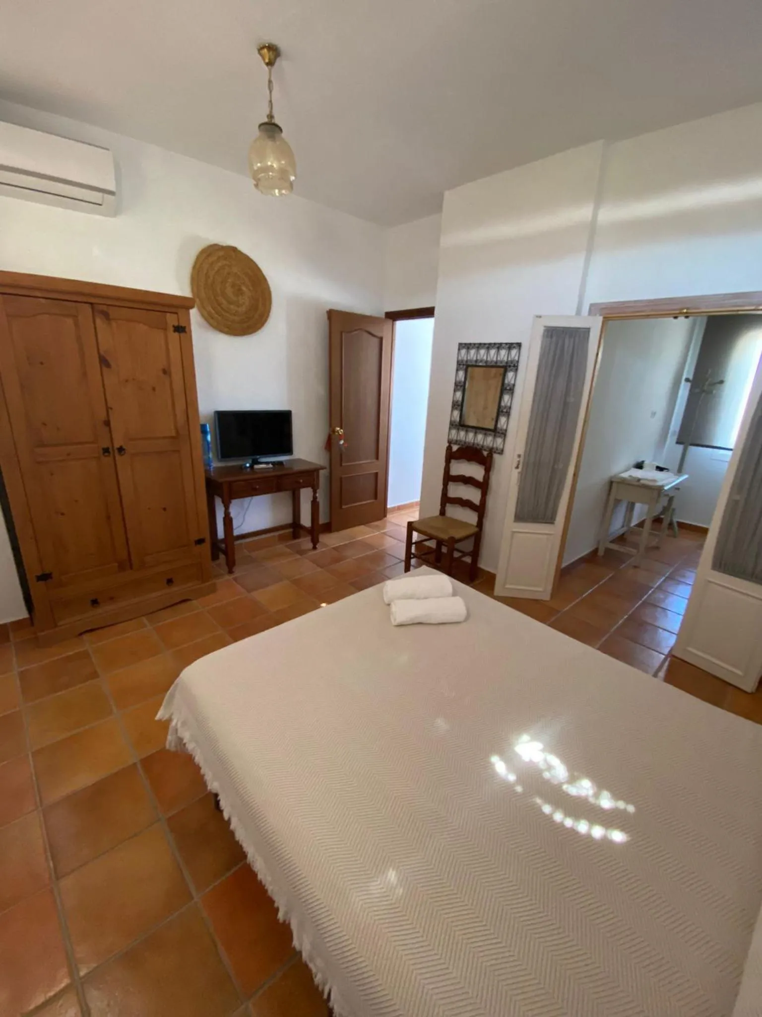 Photo of the whole room, Bed in Hotel Rural Casa Fina - Adults Recommended