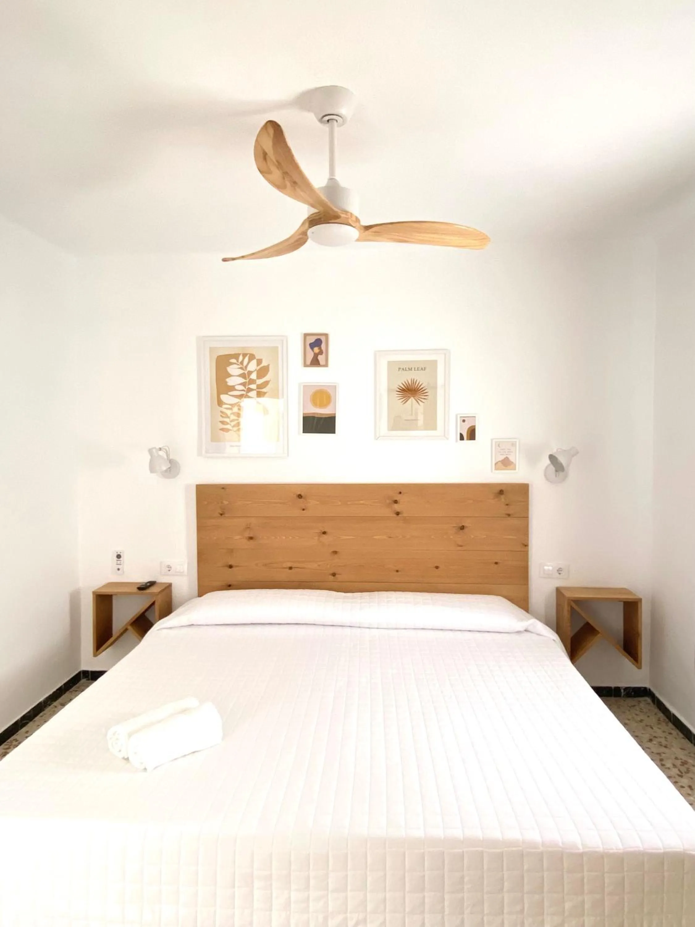 Photo of the whole room, Bed in Hotel Rural Casa Fina - Adults Recommended