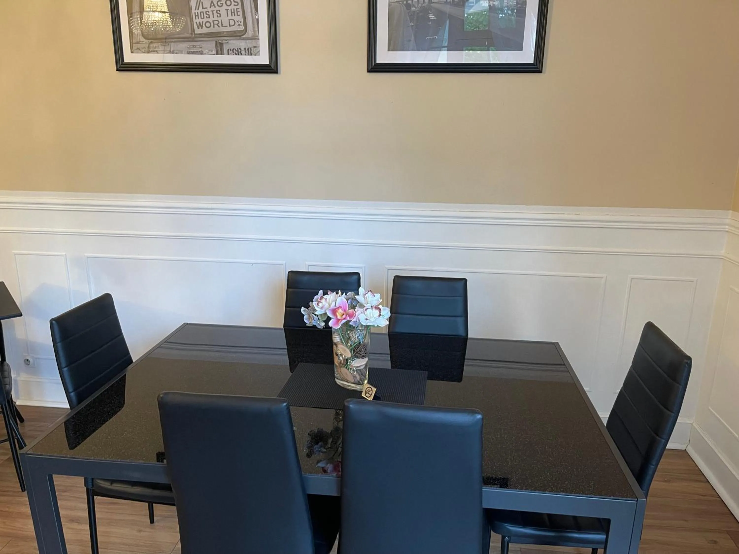 Vue du Château d'Excideuil en chambres