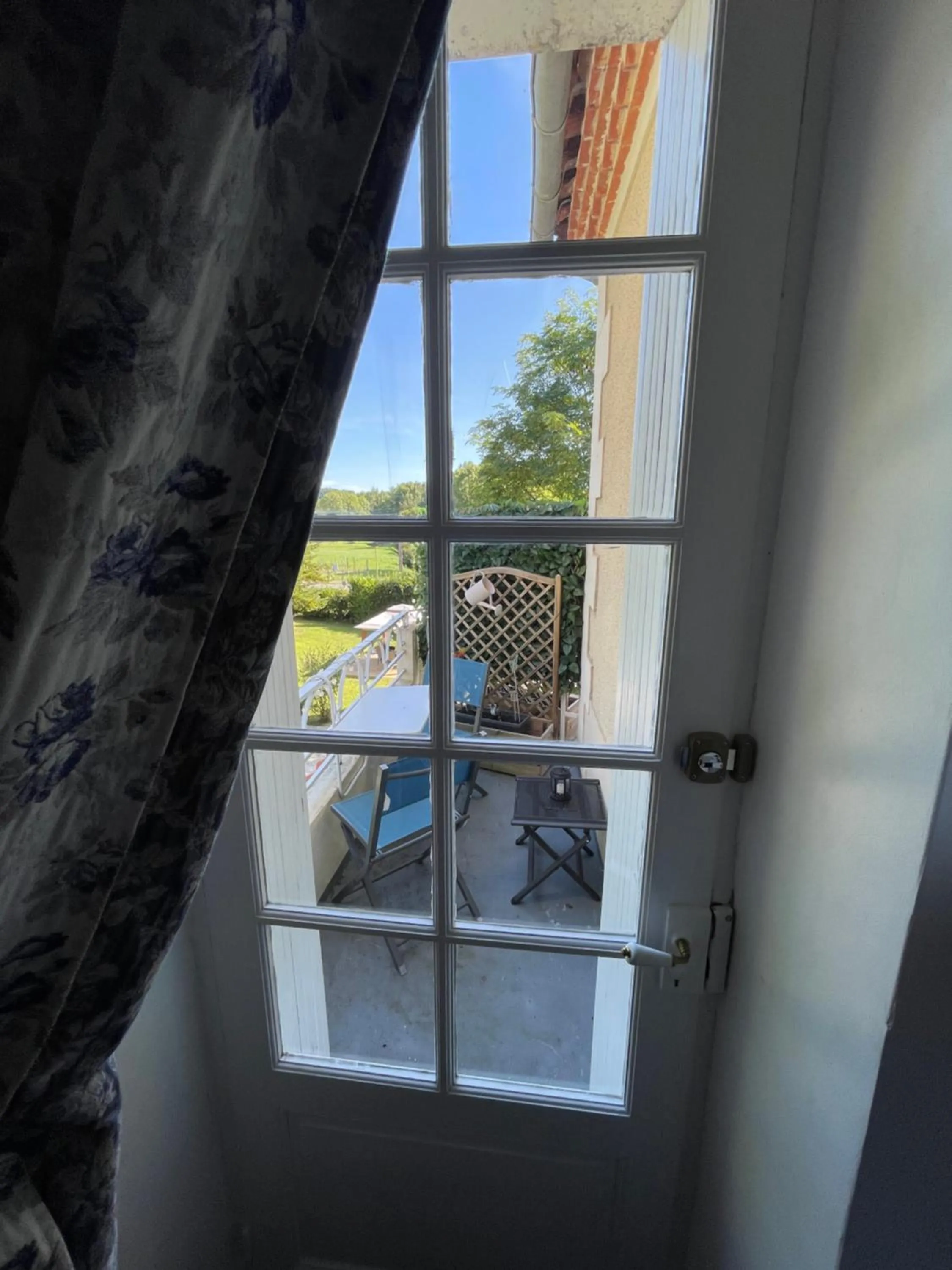 Vue du Château d'Excideuil en chambres