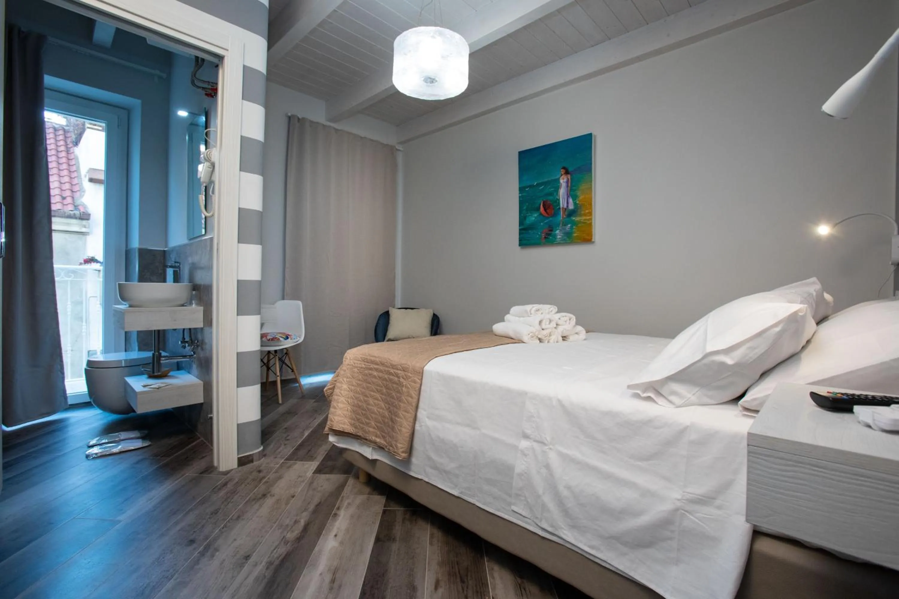 Photo of the whole room, Bed in AL 54 Accommodation