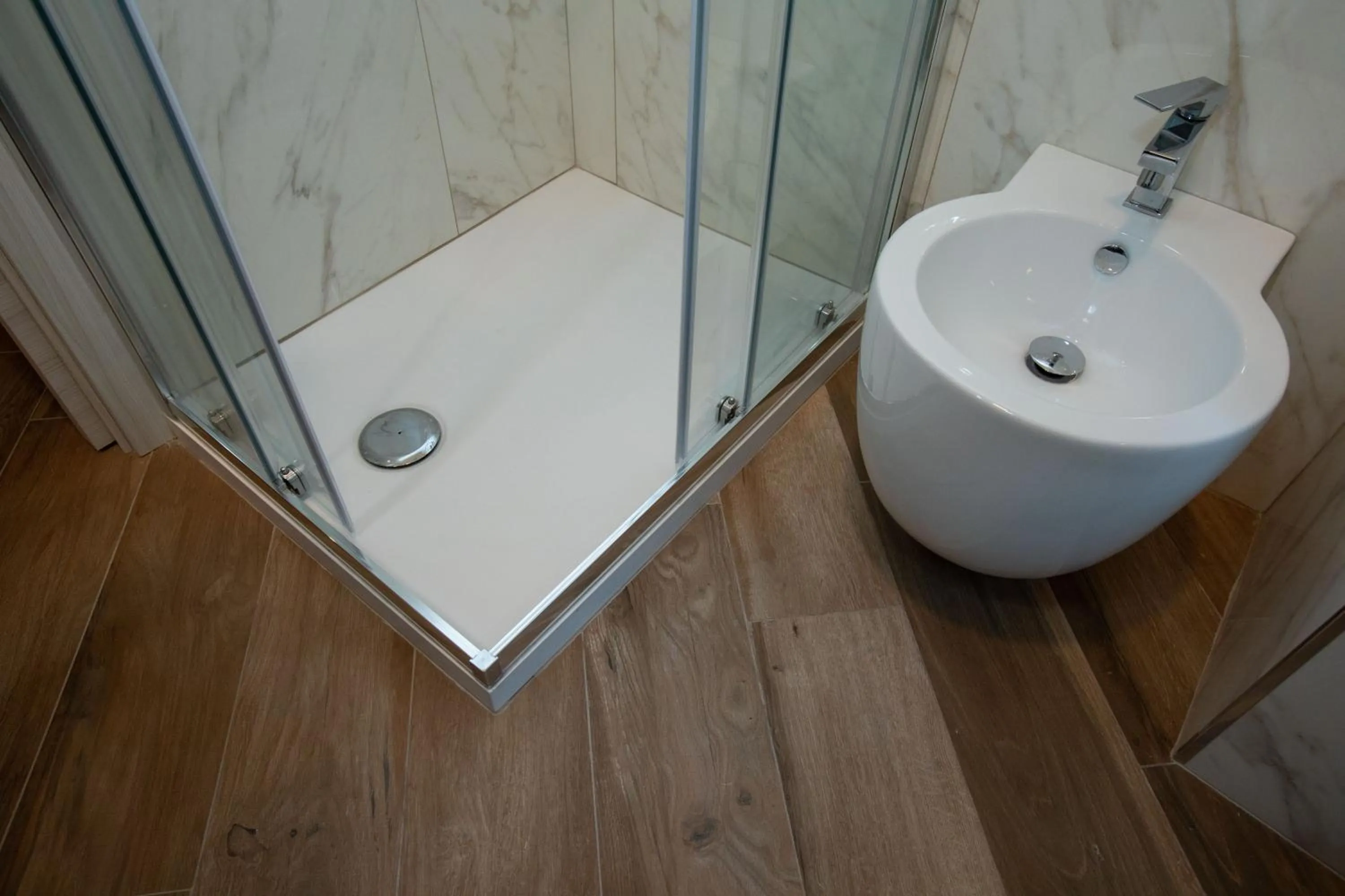 Shower in AL 54 Accommodation