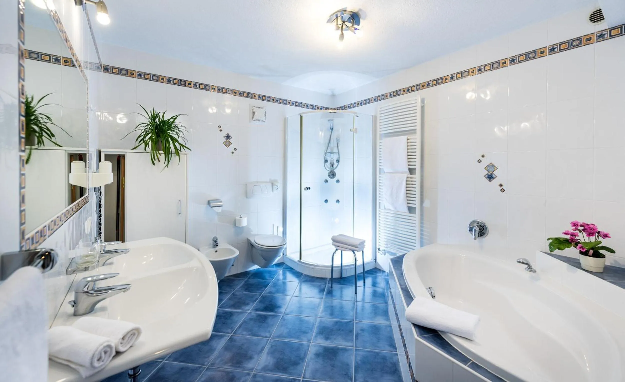 Bathroom in Apartm. & BB Ferienidylle Gstrein