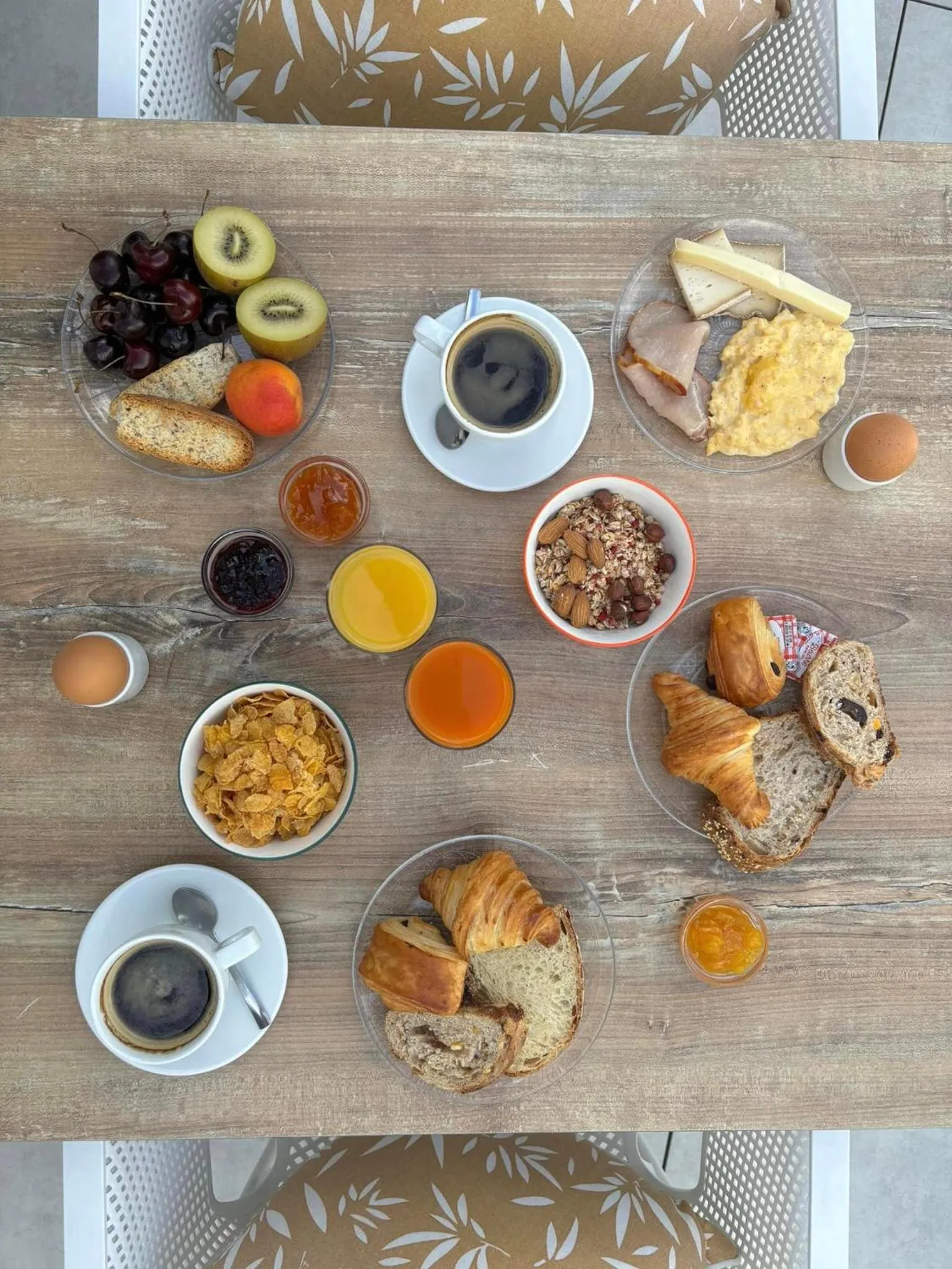 Breakfast in Hotel Restaurant l'Eskemm St Brieuc-Trégueux