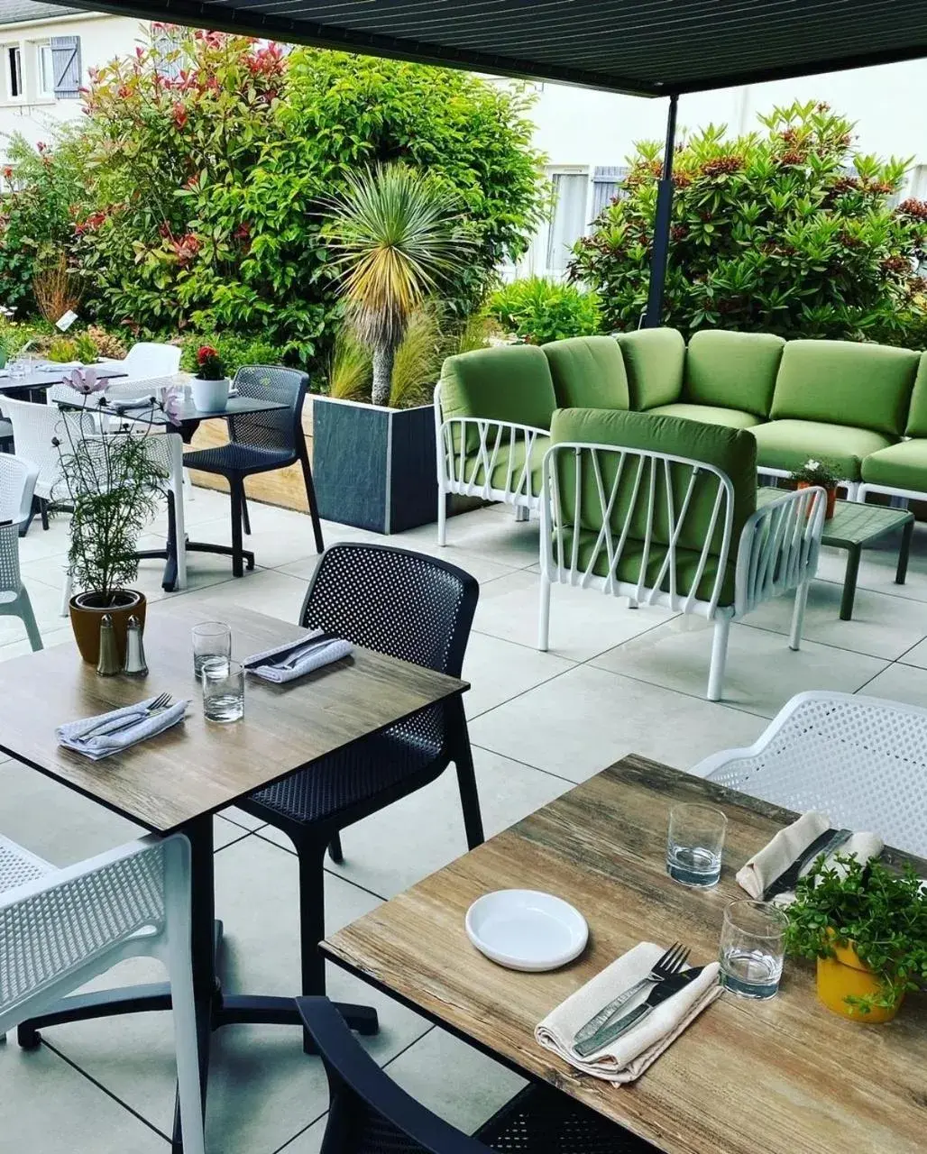 Hotel Restaurant l'Eskemm St Brieuc-Trégueux Hotel Restaurant l'Eskemm St Brieuc-Trégueux