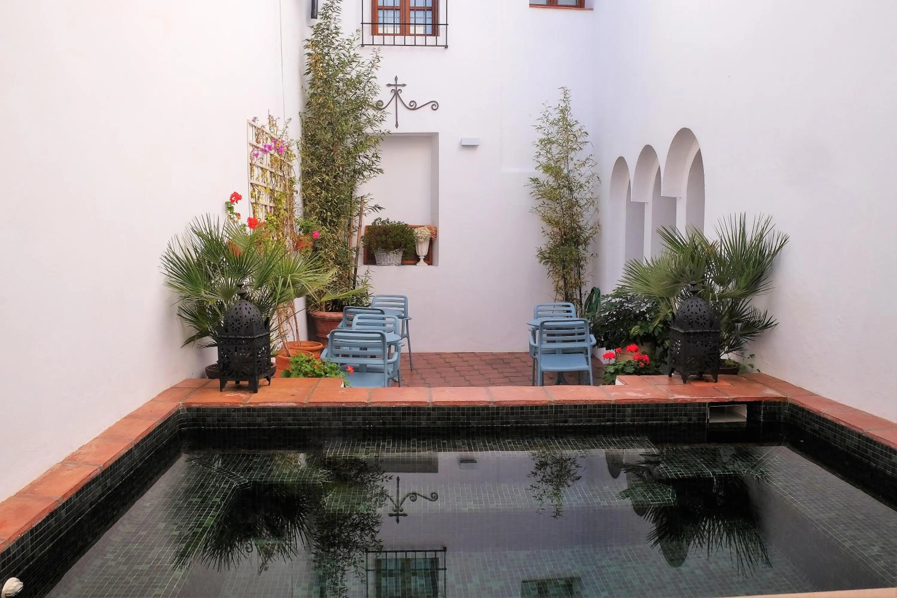 Patio in ApartaSuites Alberca Deluxe