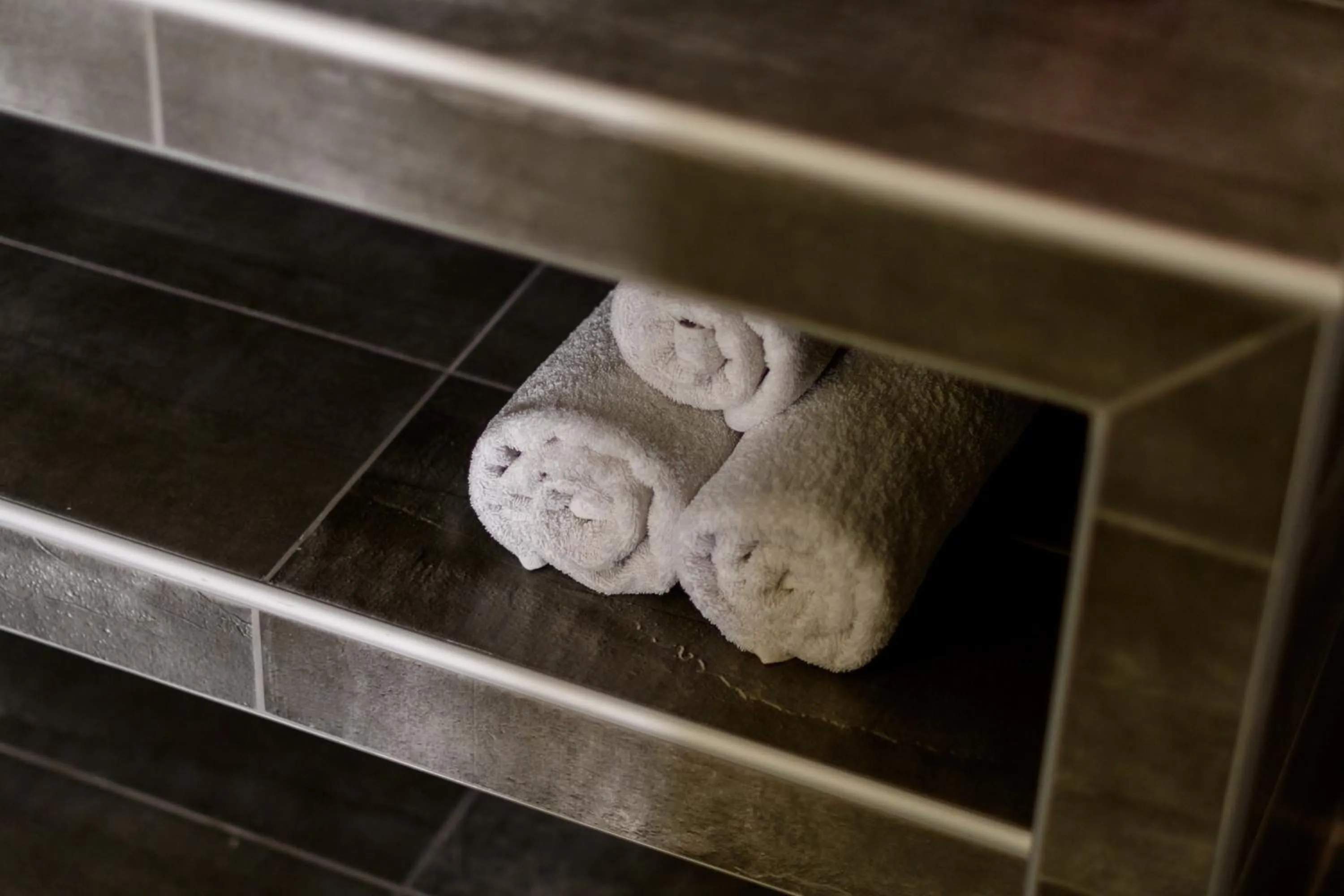 Bathroom in Moonlight Apartments & Suites