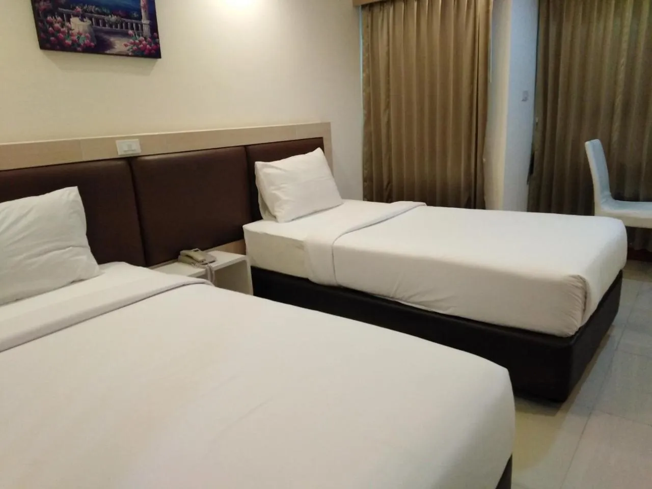Bed in Taragrand Donmuang Airport Hotel