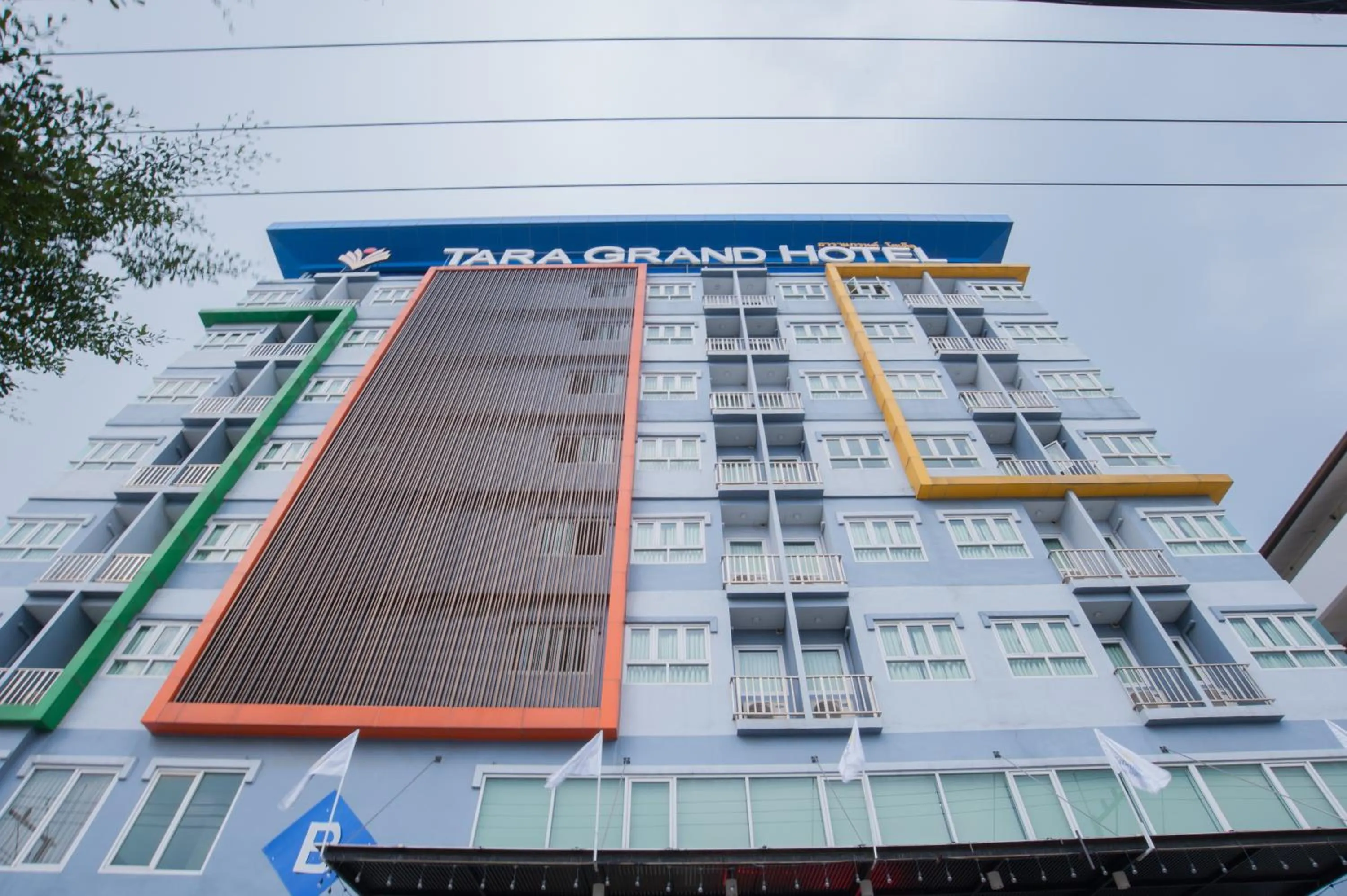 Property building in Taragrand Donmuang Airport Hotel