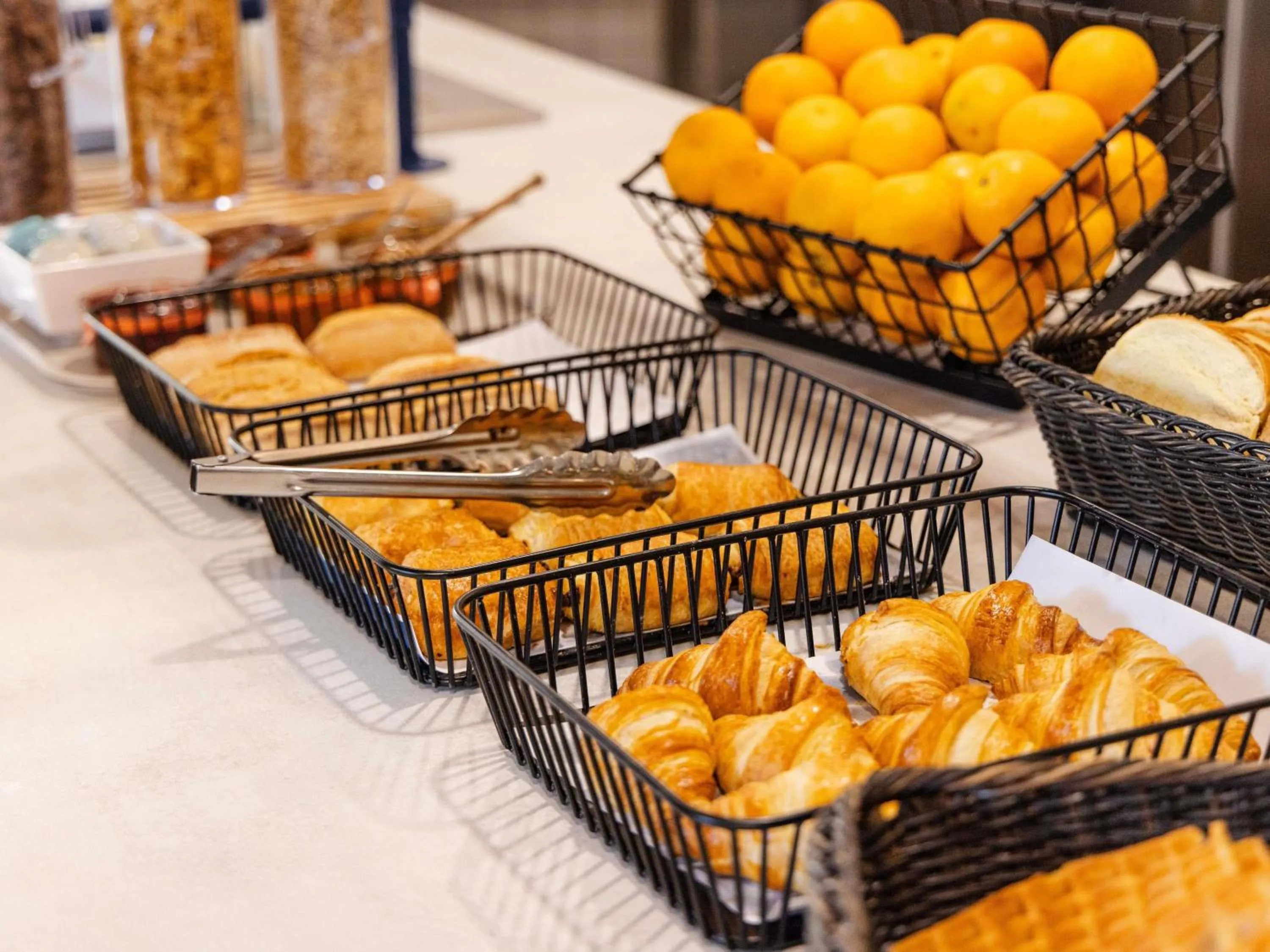 Breakfast in ibis budget Nanterre la Defense