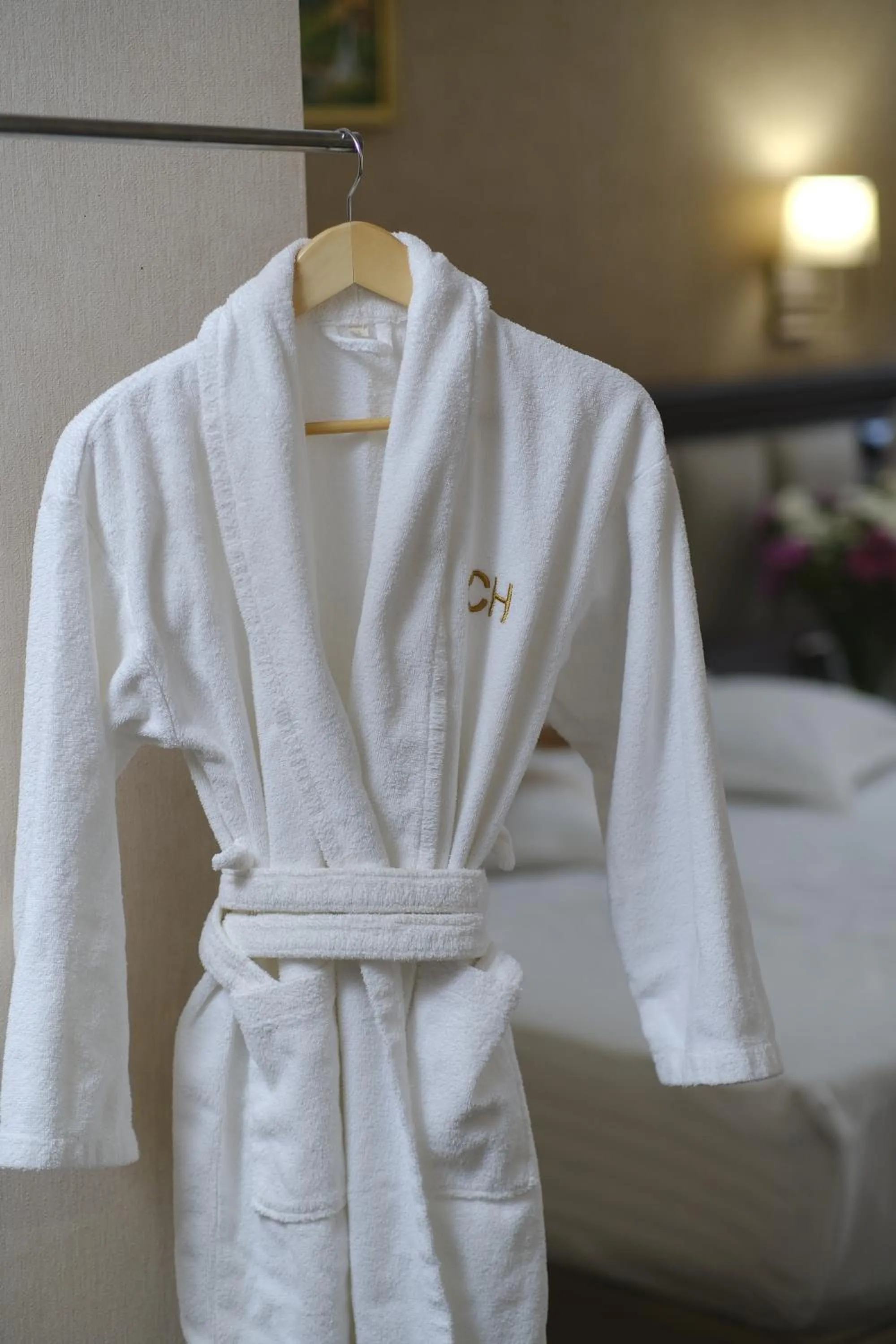 Bedroom, Bed in Konyak Hotel