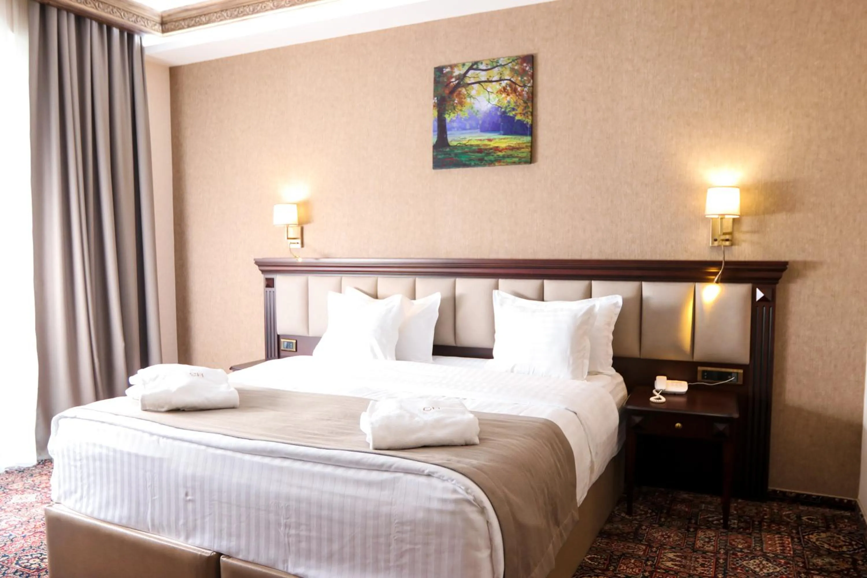 Bedroom, Bed in Konyak Hotel