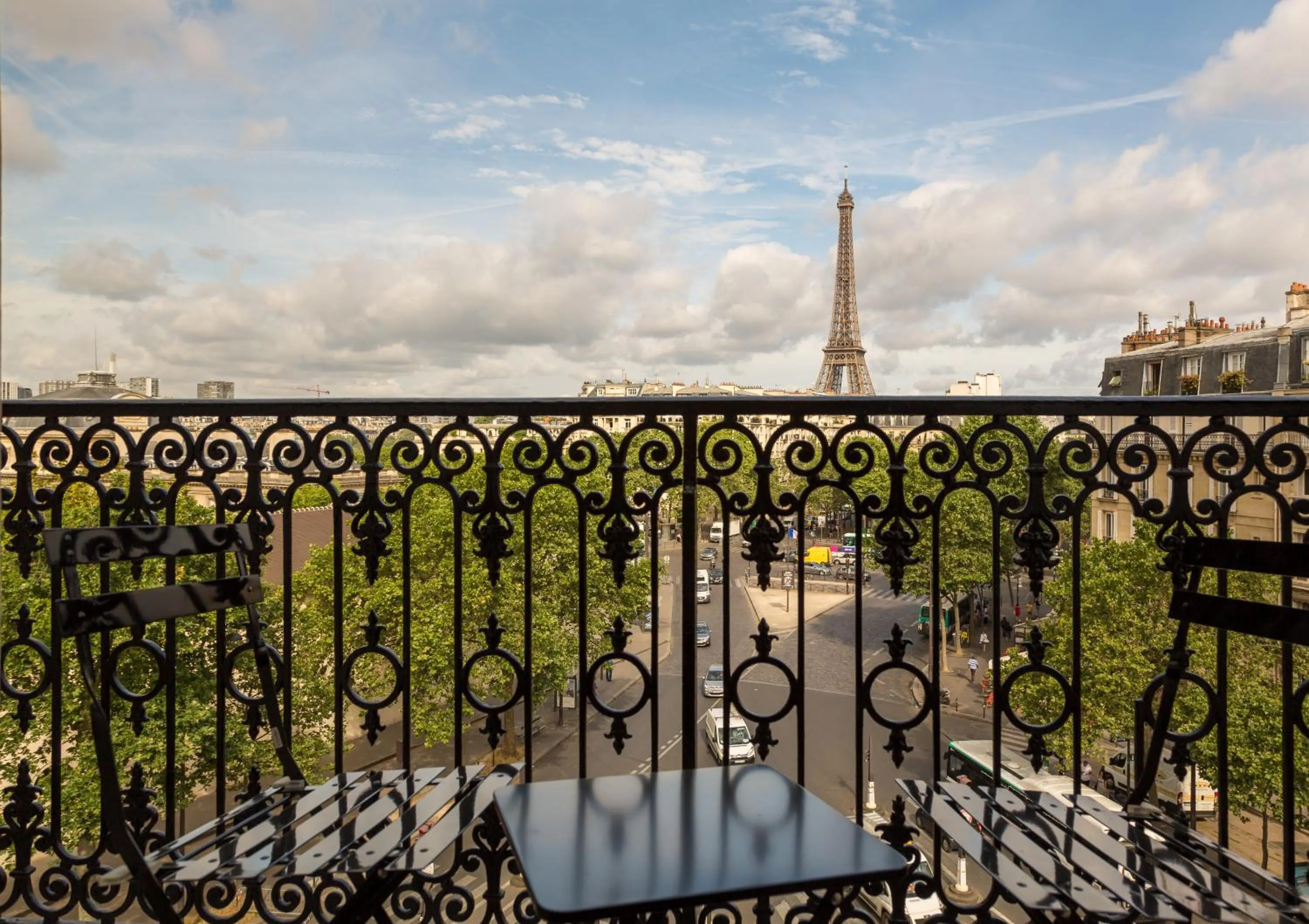 Balcony/Terrace in Hôtel La Comtesse