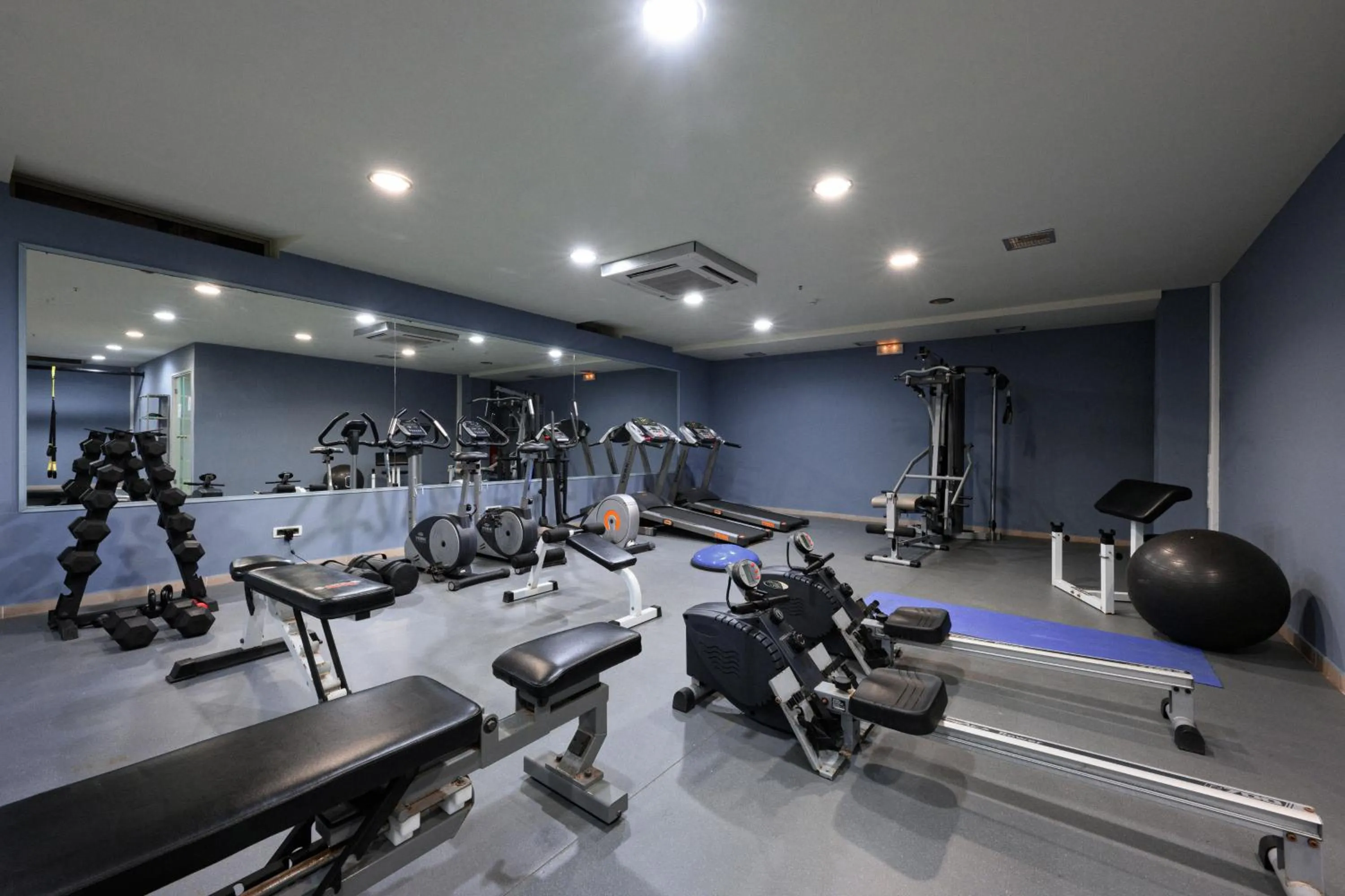 Fitness centre/facilities in Restia