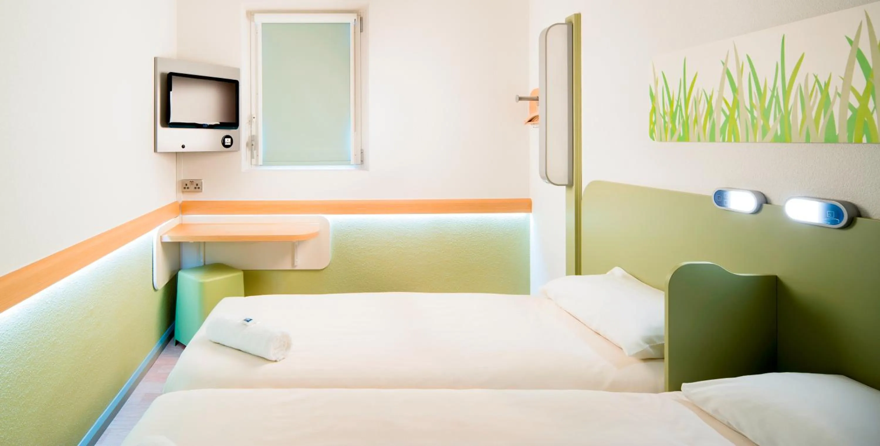 Bedroom, Bed in ibis Budget Manchester Centre Pollard Street