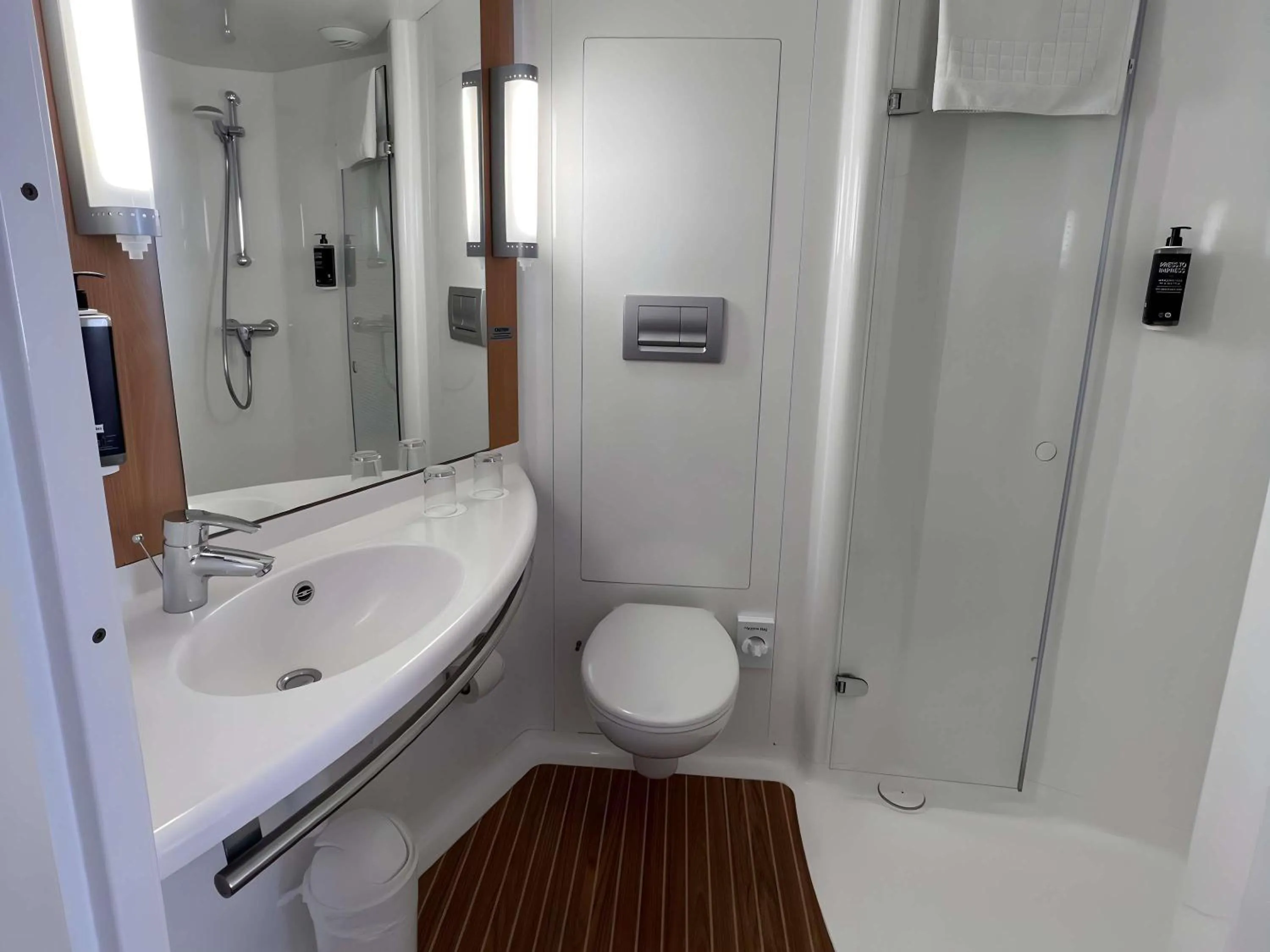 Bedroom in Ibis Styles Liverpool Centre Dale Street - Cavern Quarter