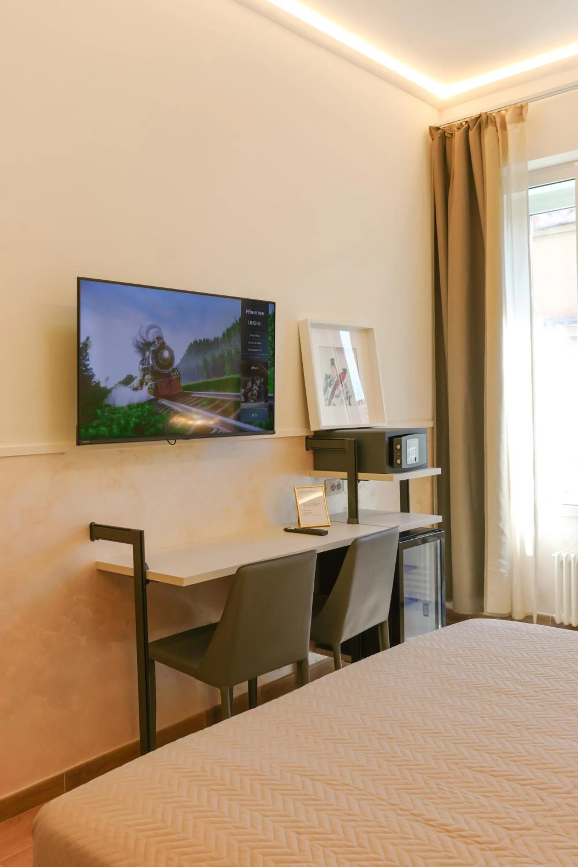 Photo of the whole room, Bed in B&B Smart Rooms