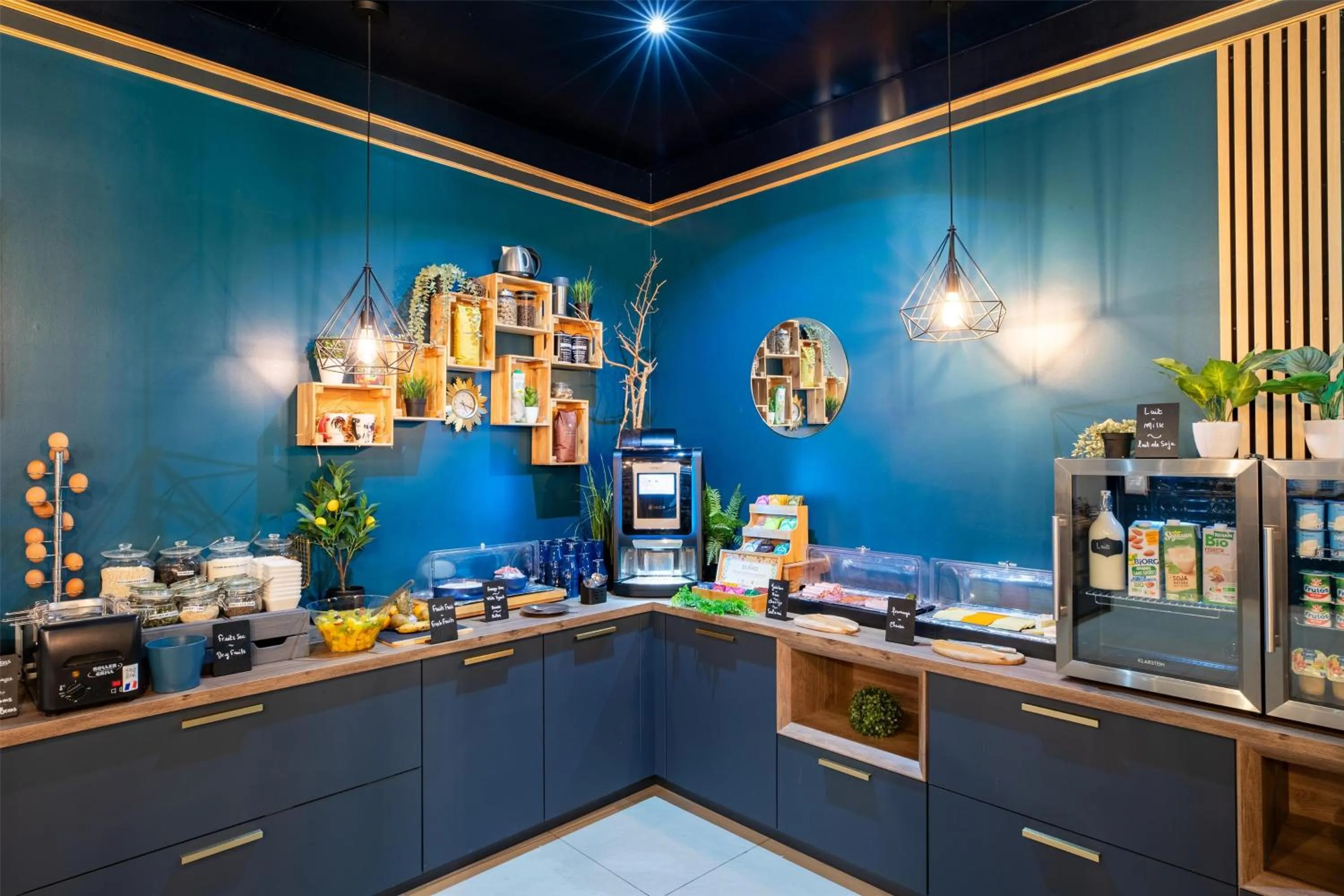 Breakfast in Best Western Hotel Saint Claude