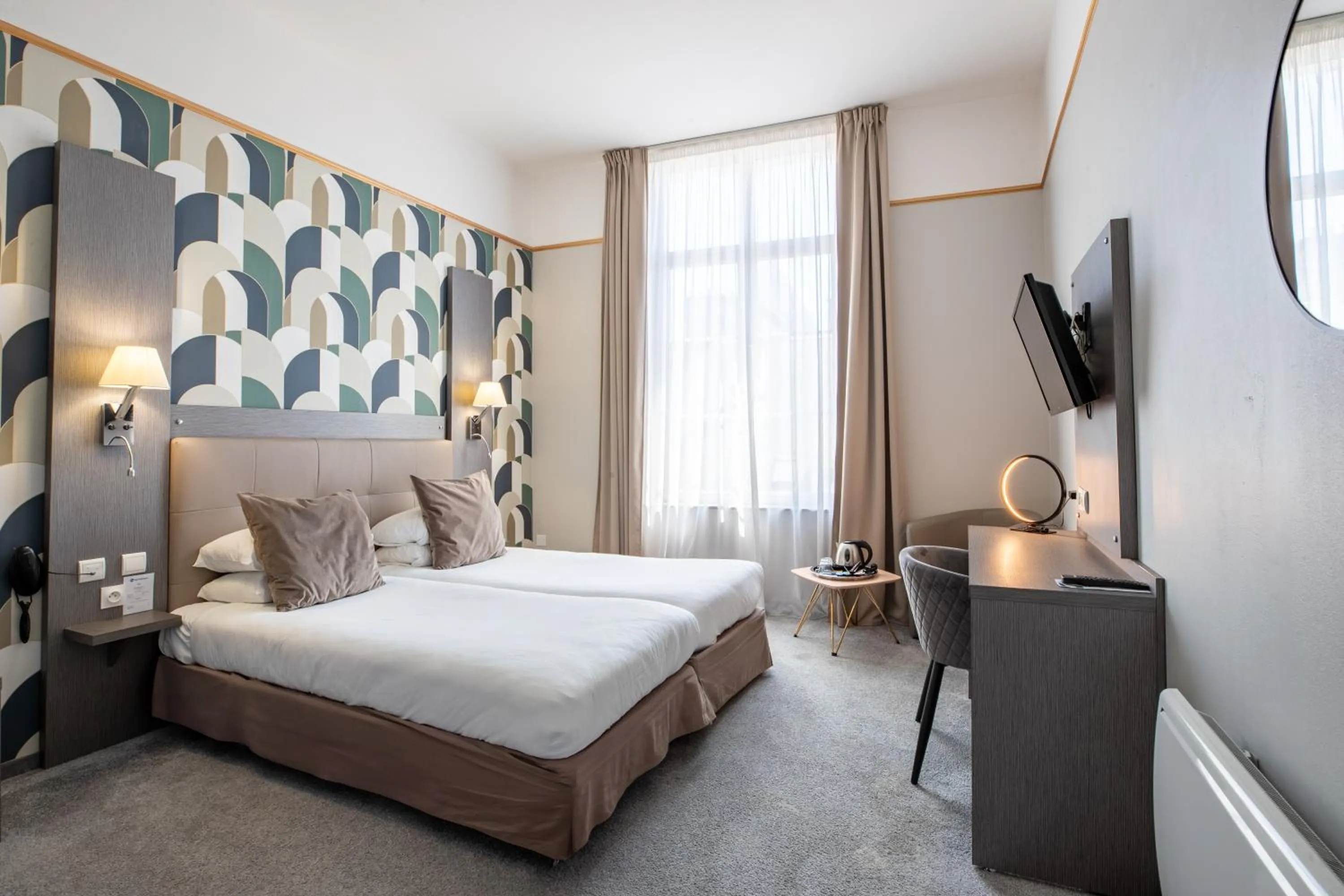 Bed in Best Western Hotel Saint Claude