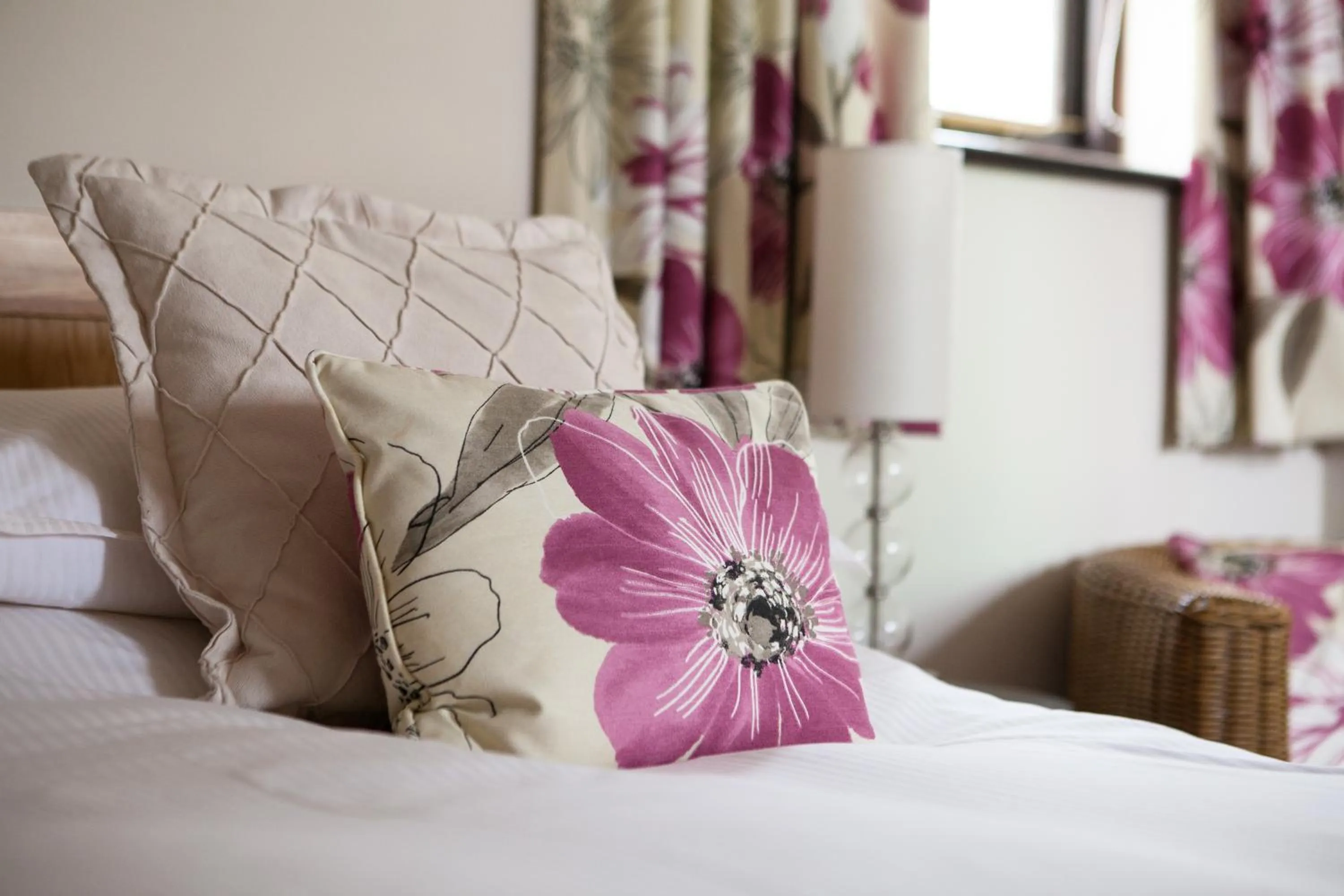 Bedroom, Bed in Greenbanks Hotel Norfolk