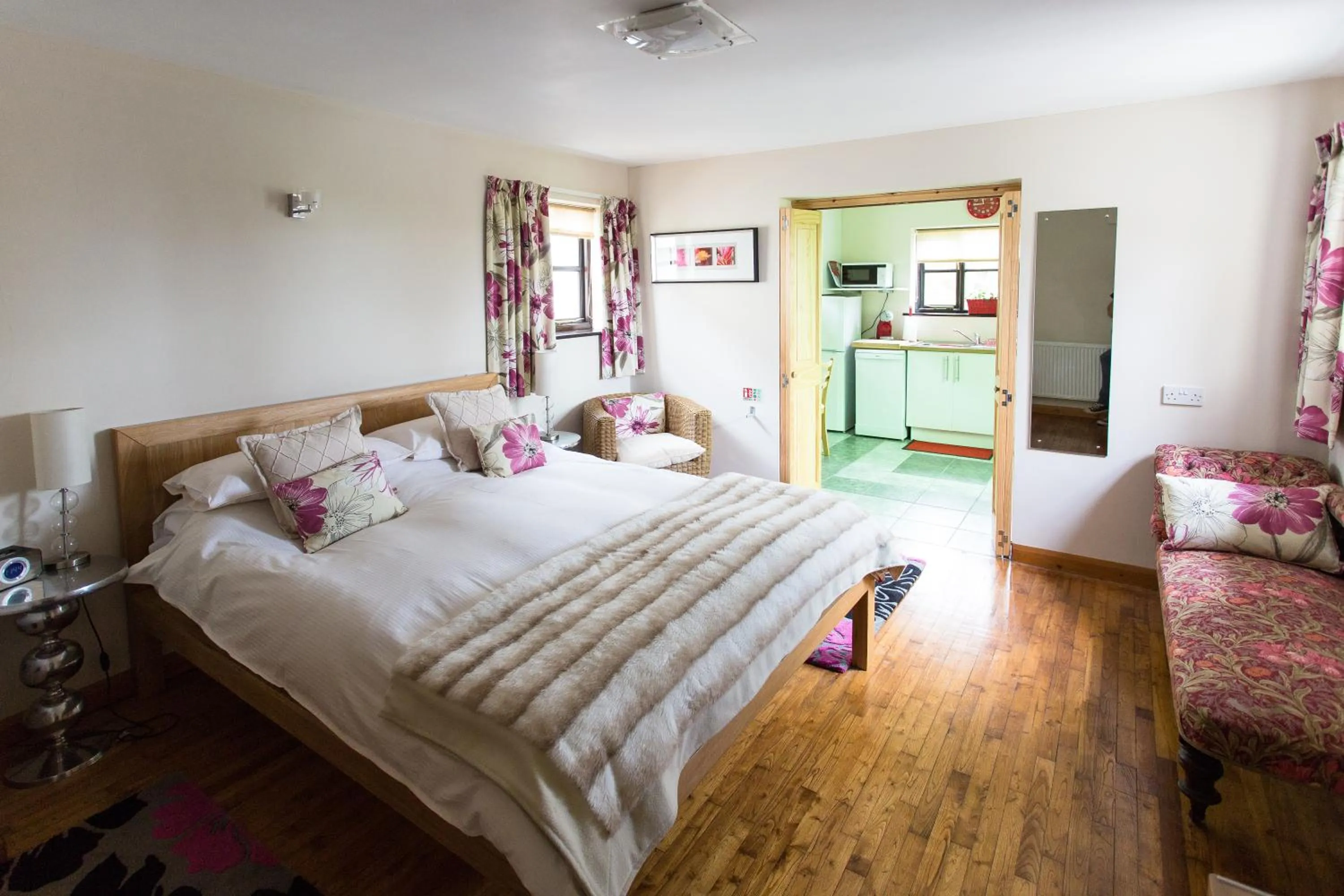 Coffee/tea facilities, Bed in Greenbanks Hotel Norfolk