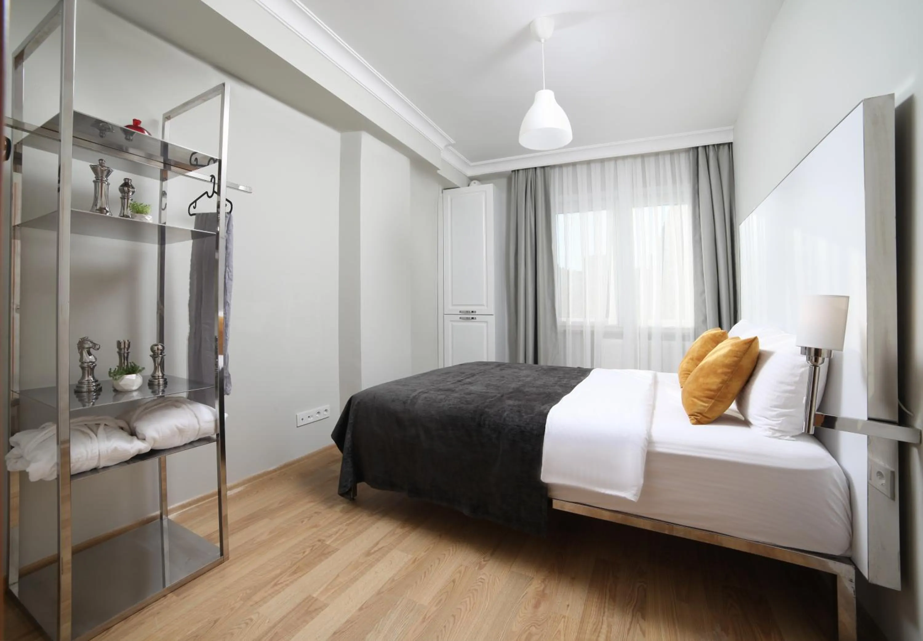 Bedroom, Bed in Beddington Residence Sisli
