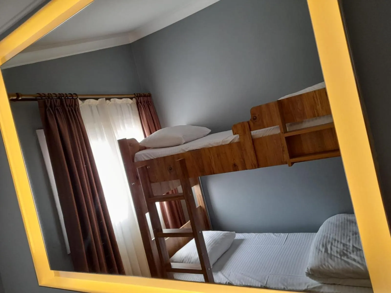 bunk bed, Bed in Beddington Residence Sisli