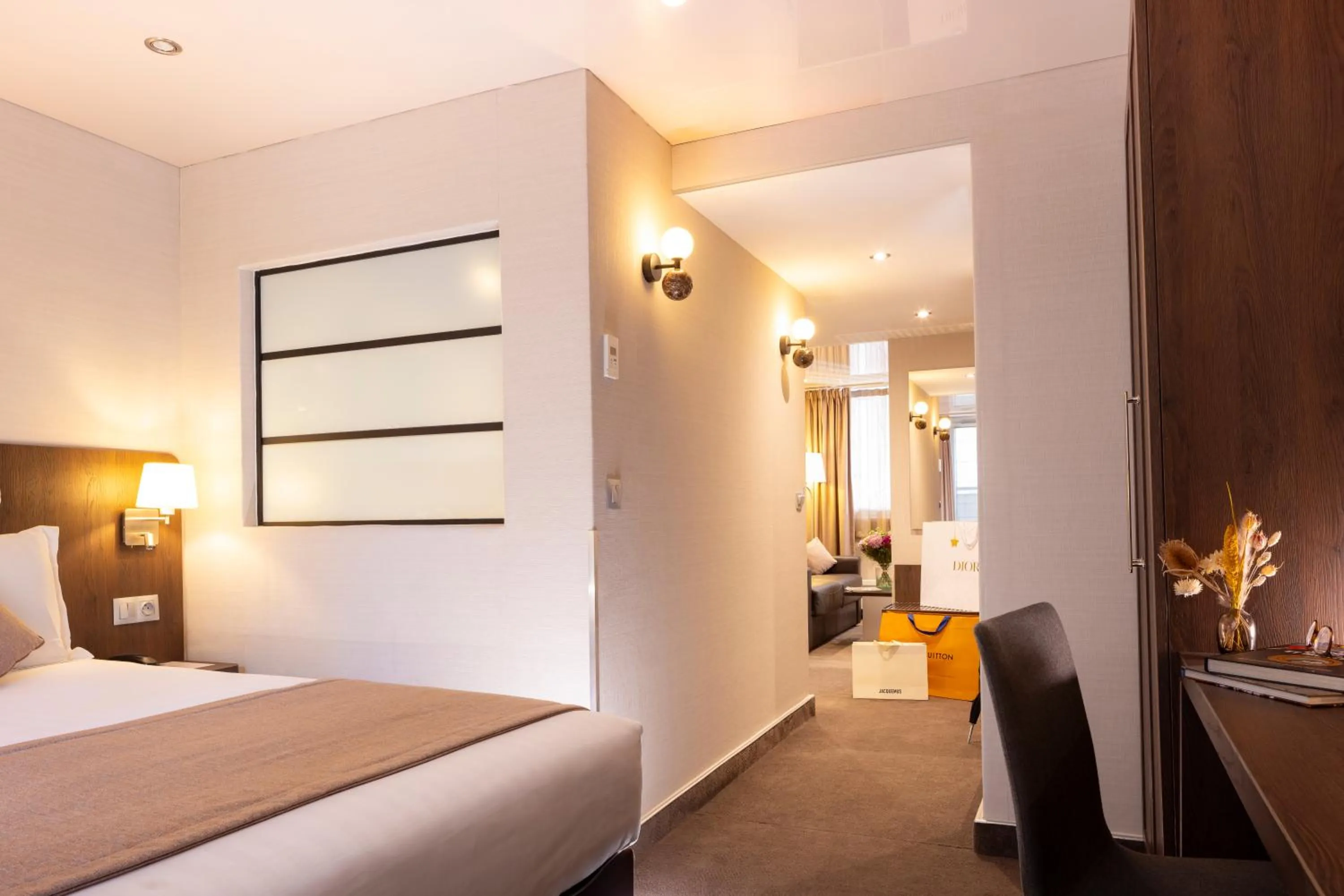 Bed in Hotel Choiseul Opera