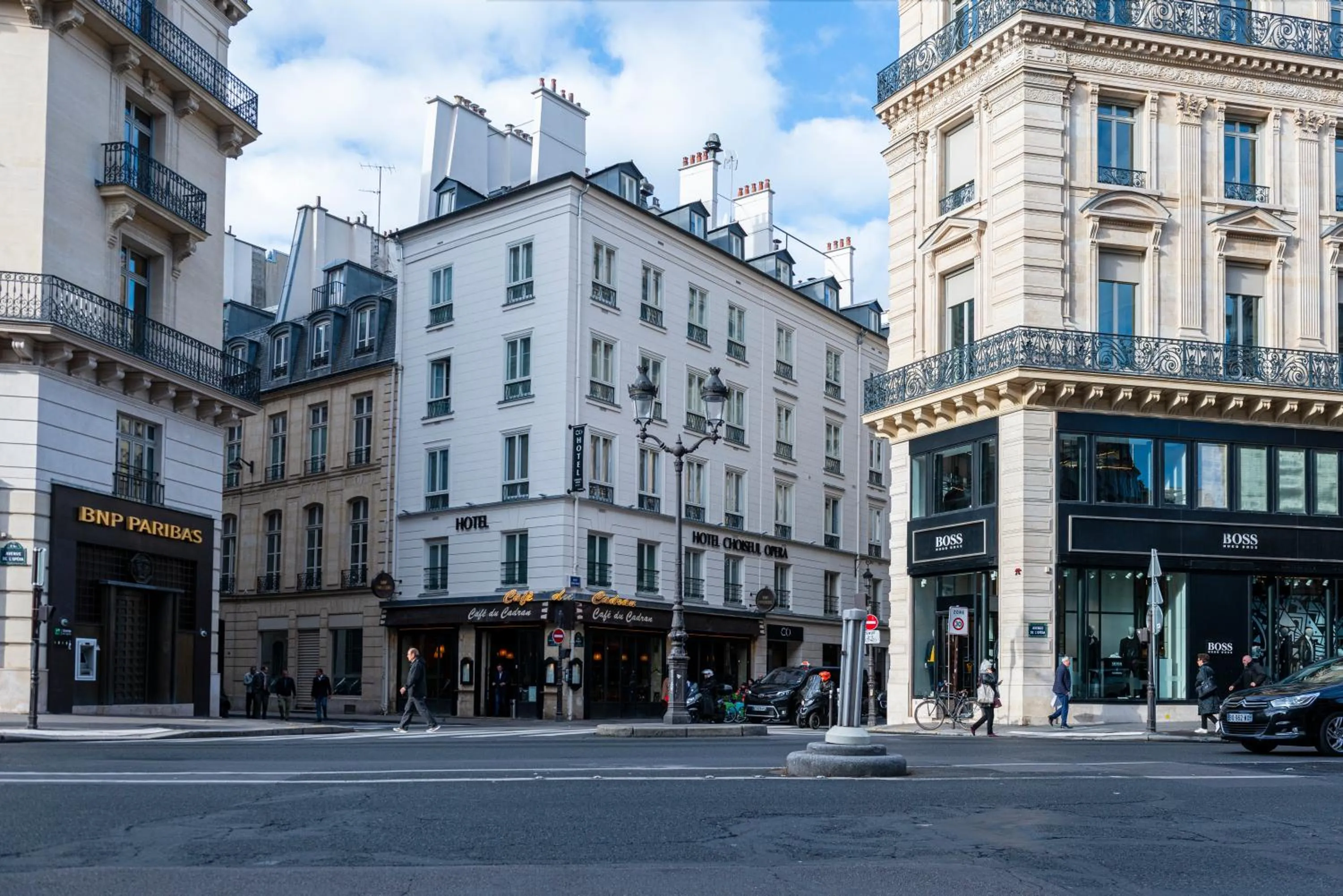 Neighbourhood in Hotel Choiseul Opera