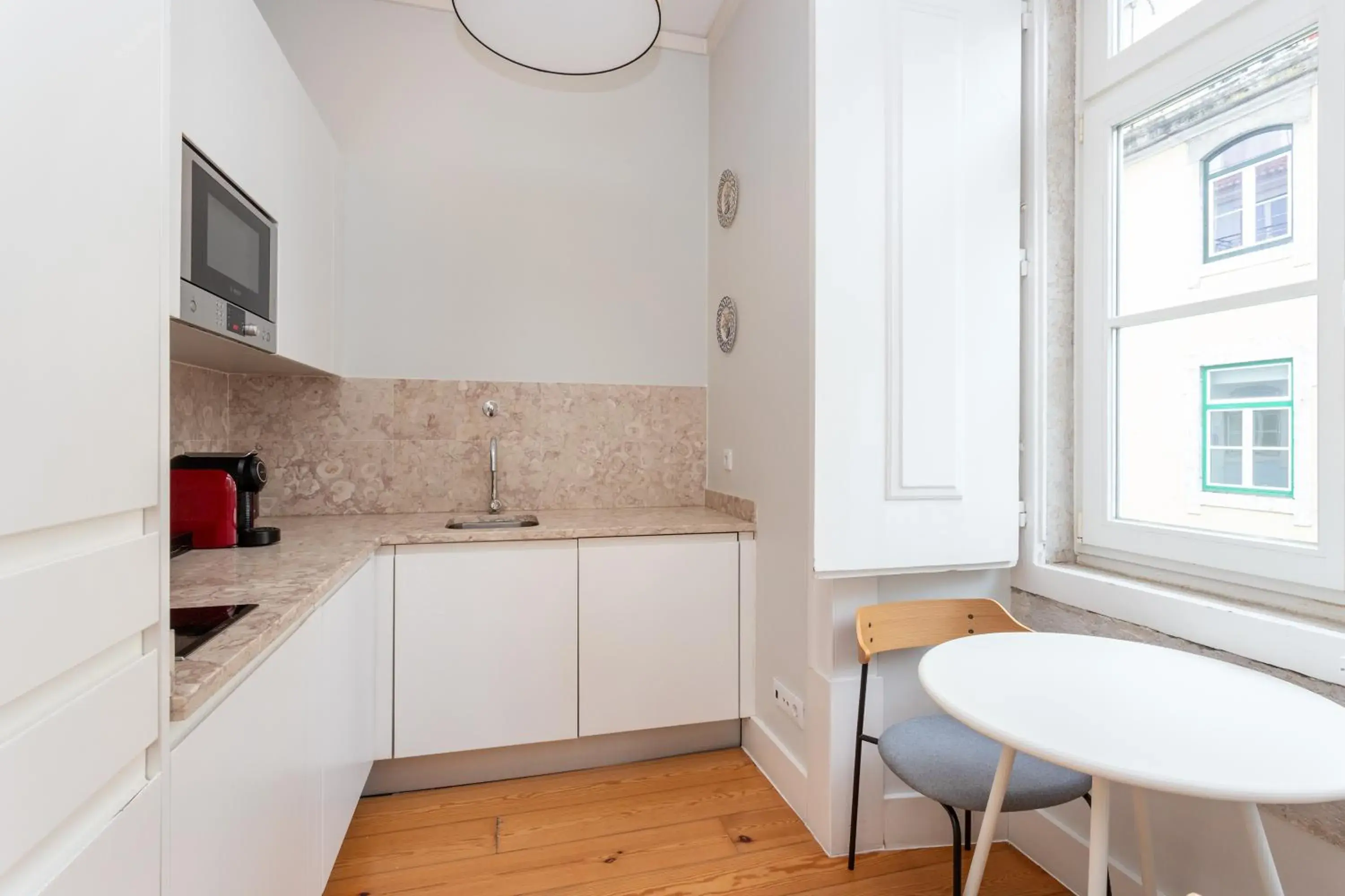 One-Bedroom Apartment in Casas da Baixa - Jules & Madeleine One-Bedroom Apartment in Casas da Baixa - Jules & Madeleine